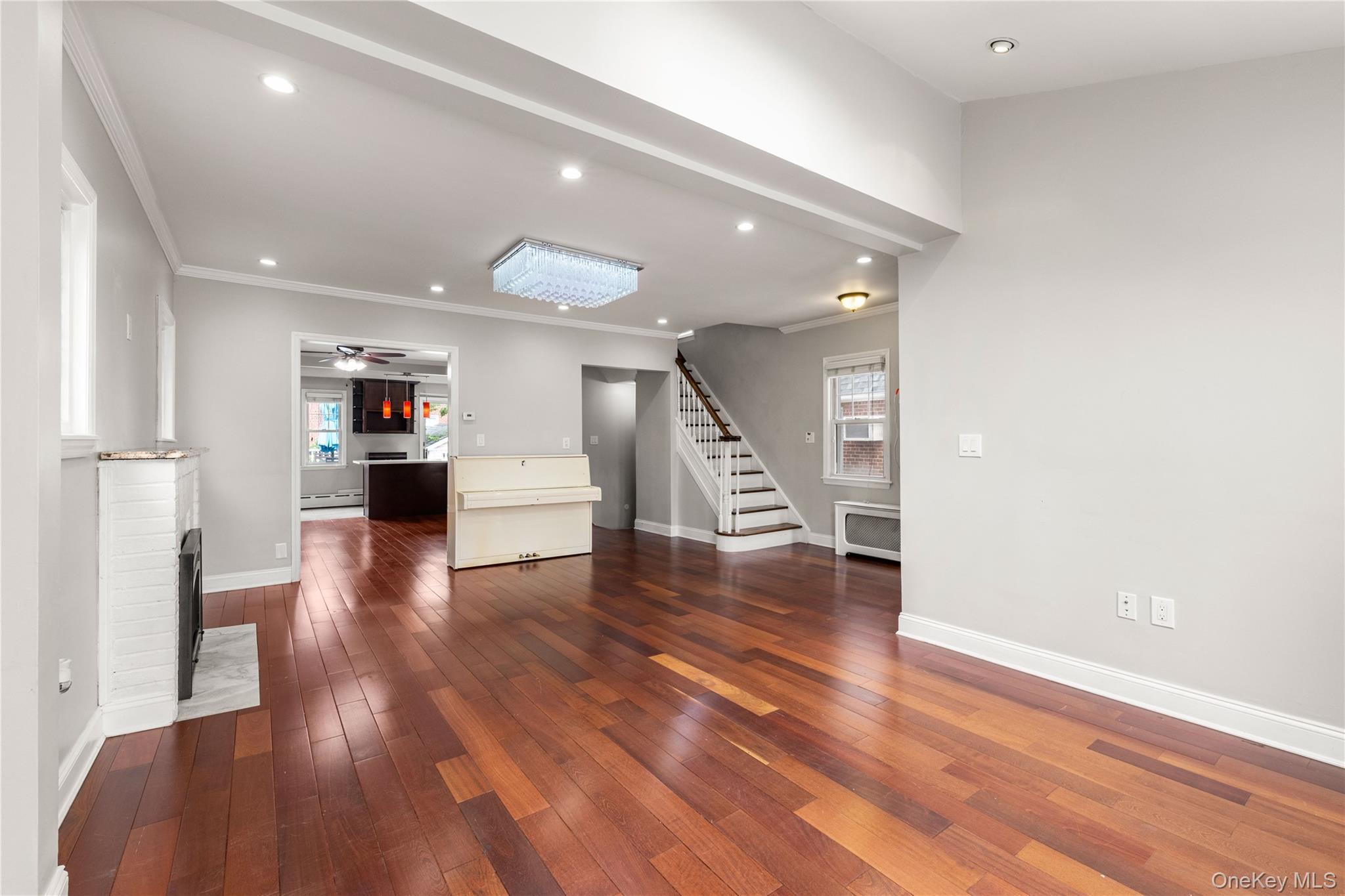 Single Family 220th Street  Queens, NY 11364, MLS-1024330-6