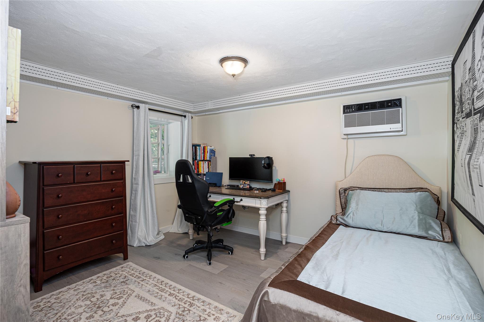 Single Family Tamarack Road Westchester County, NY 10573, MLS-1024335-18