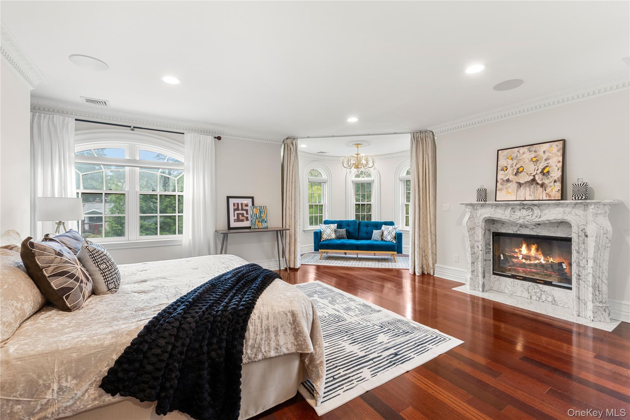 Single Family Whitney Circle  Nassau County, NY 11542, MLS-1024341-20