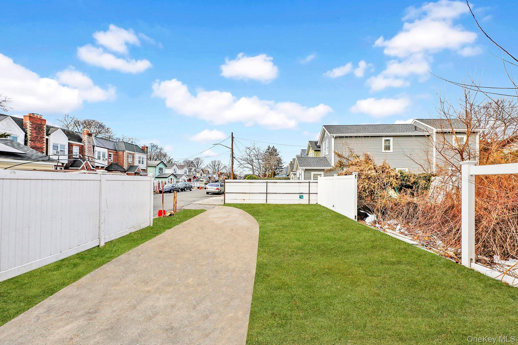 Single Family 221st Street Queens, NY 11429, MLS-1024350-13