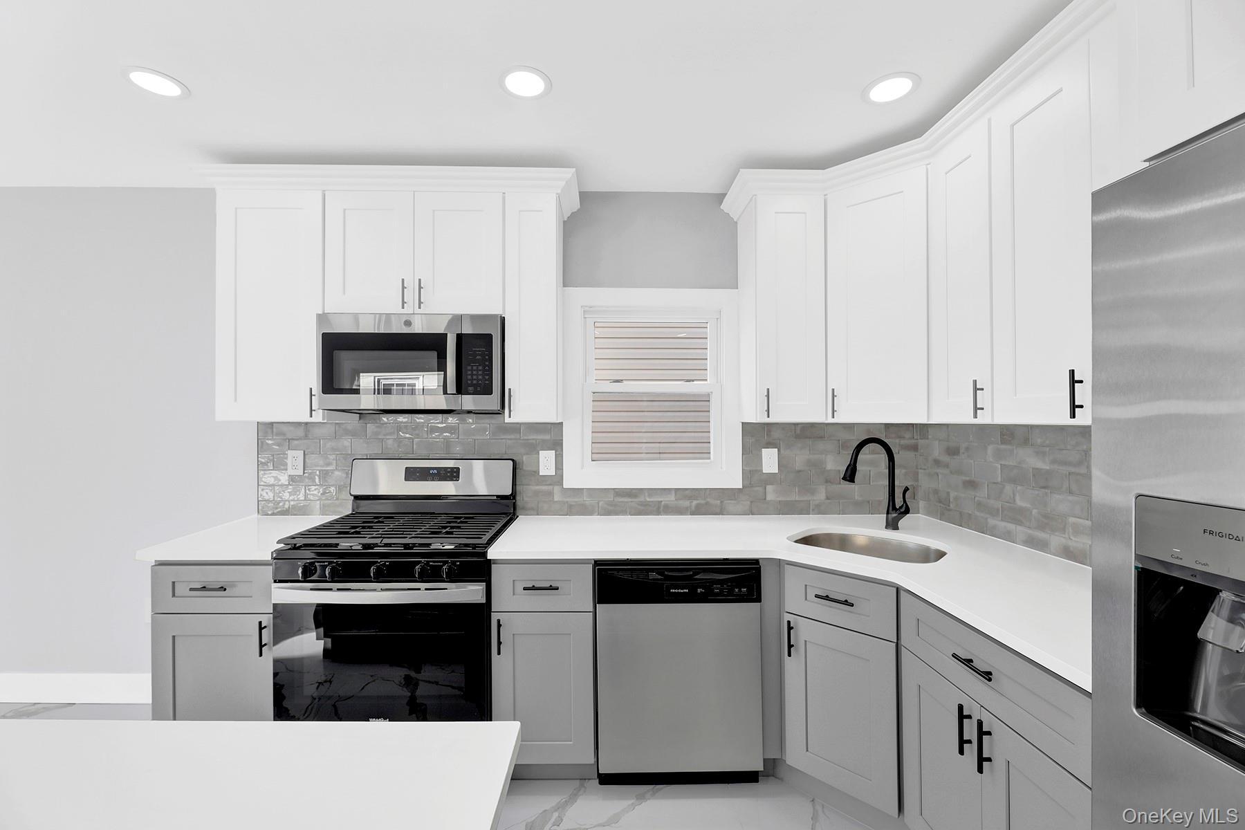Single Family 221st Street Queens, NY 11429, MLS-1024350-2