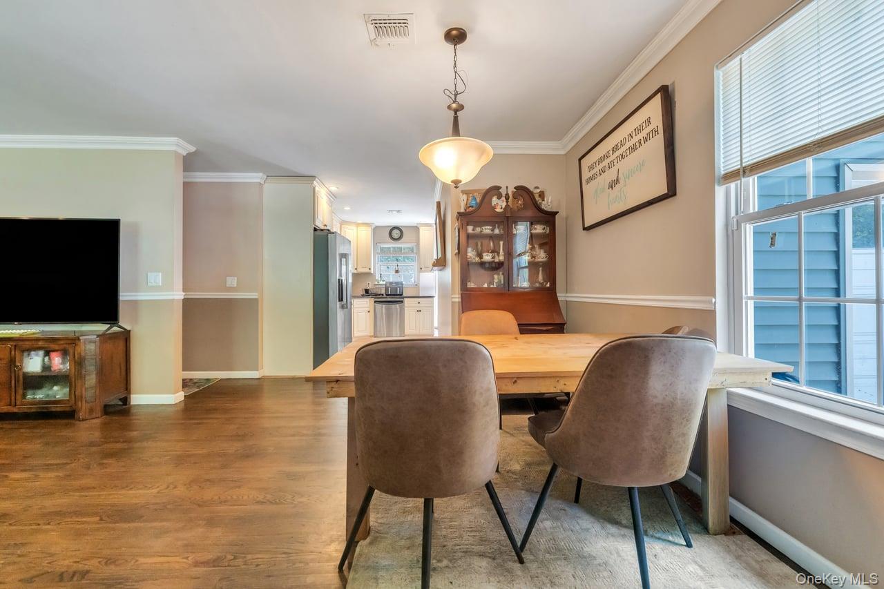 Single Family Yaphank Middle Island Road Suffolk County, NY 11980, MLS-1024352-12