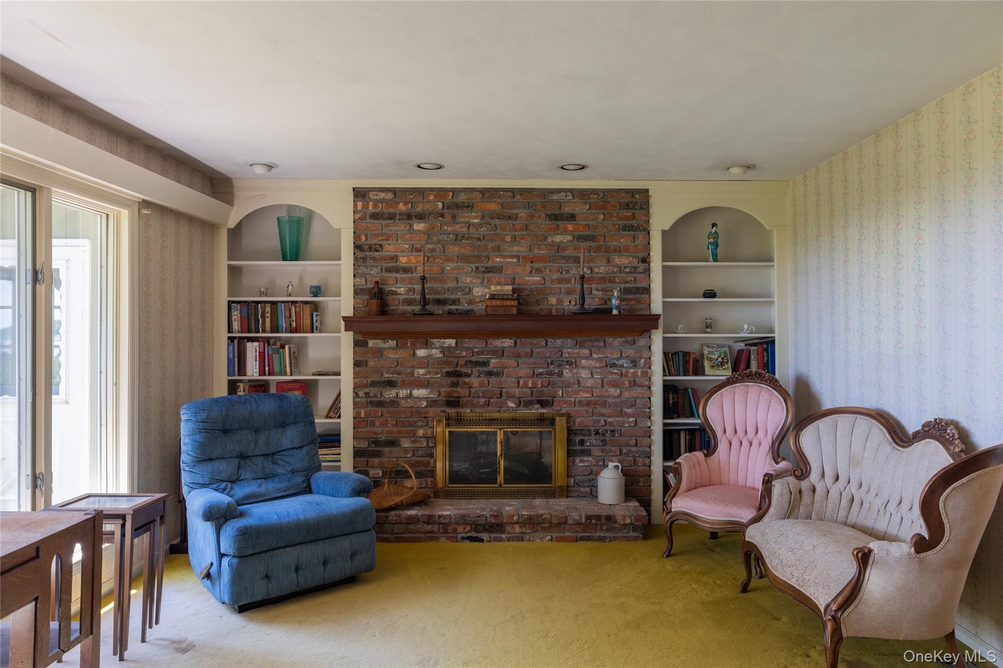 Single Family Arrowhead Lane Suffolk County, NY 11958, MLS-1024359-29