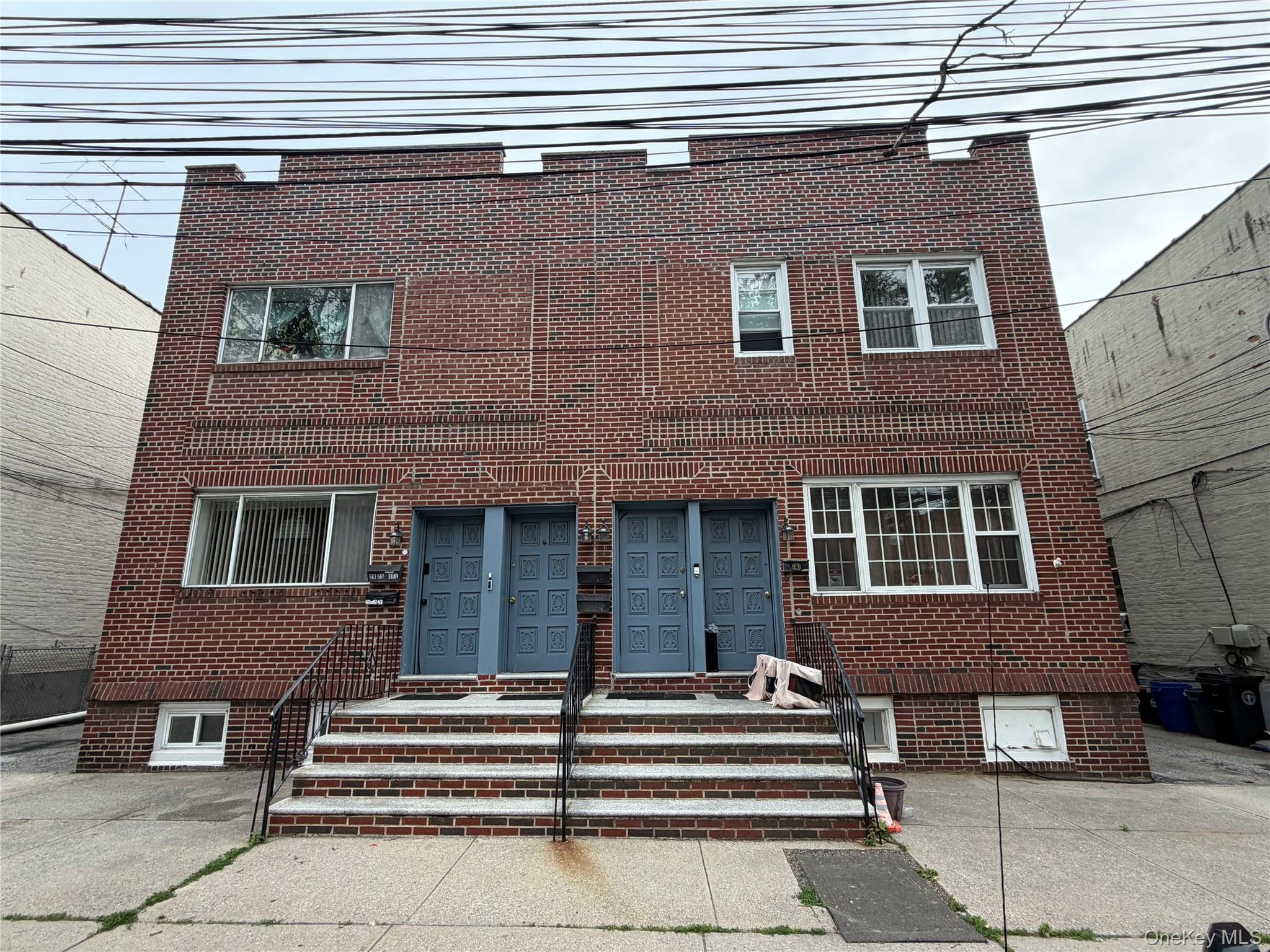 Single Family 200th Street  Queens, NY 11360, MLS-1024361-8