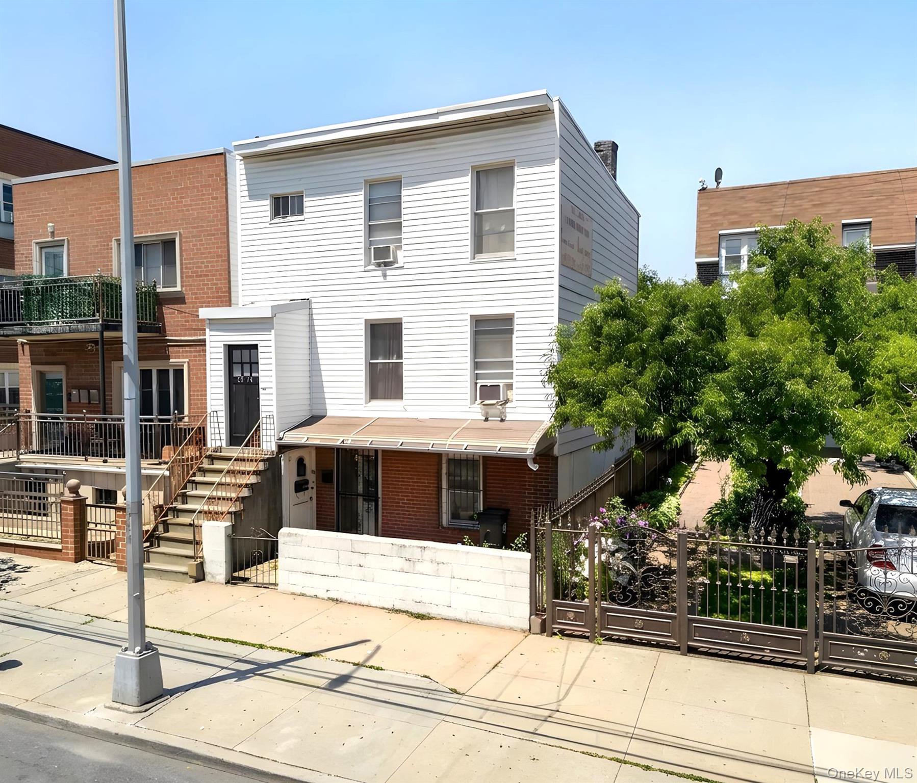 Single Family Crescent Street Queens, NY 11102, MLS-1024366-2