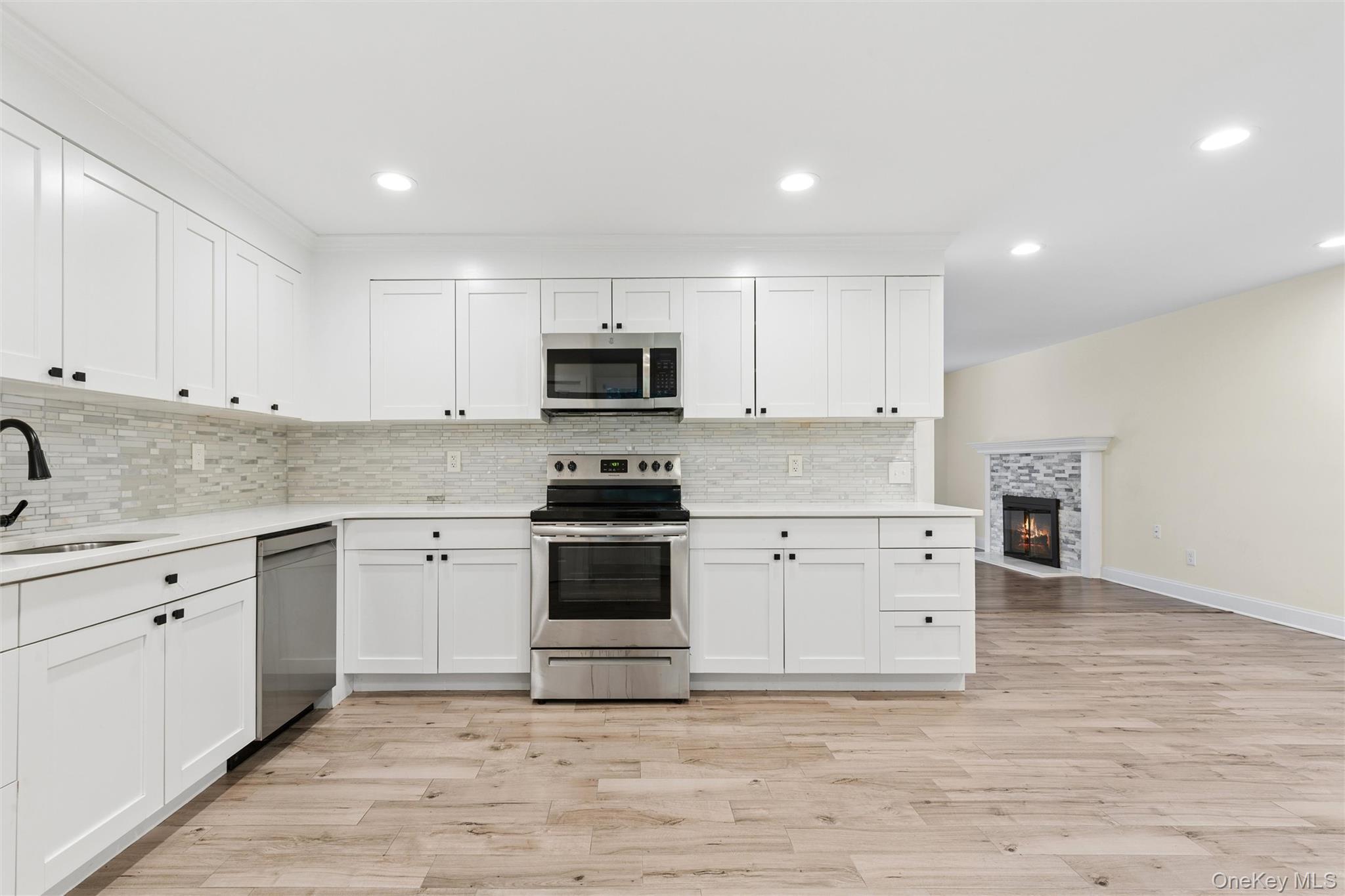 Single Family N Wading River Road Suffolk County, NY 11792, MLS-1024392-11