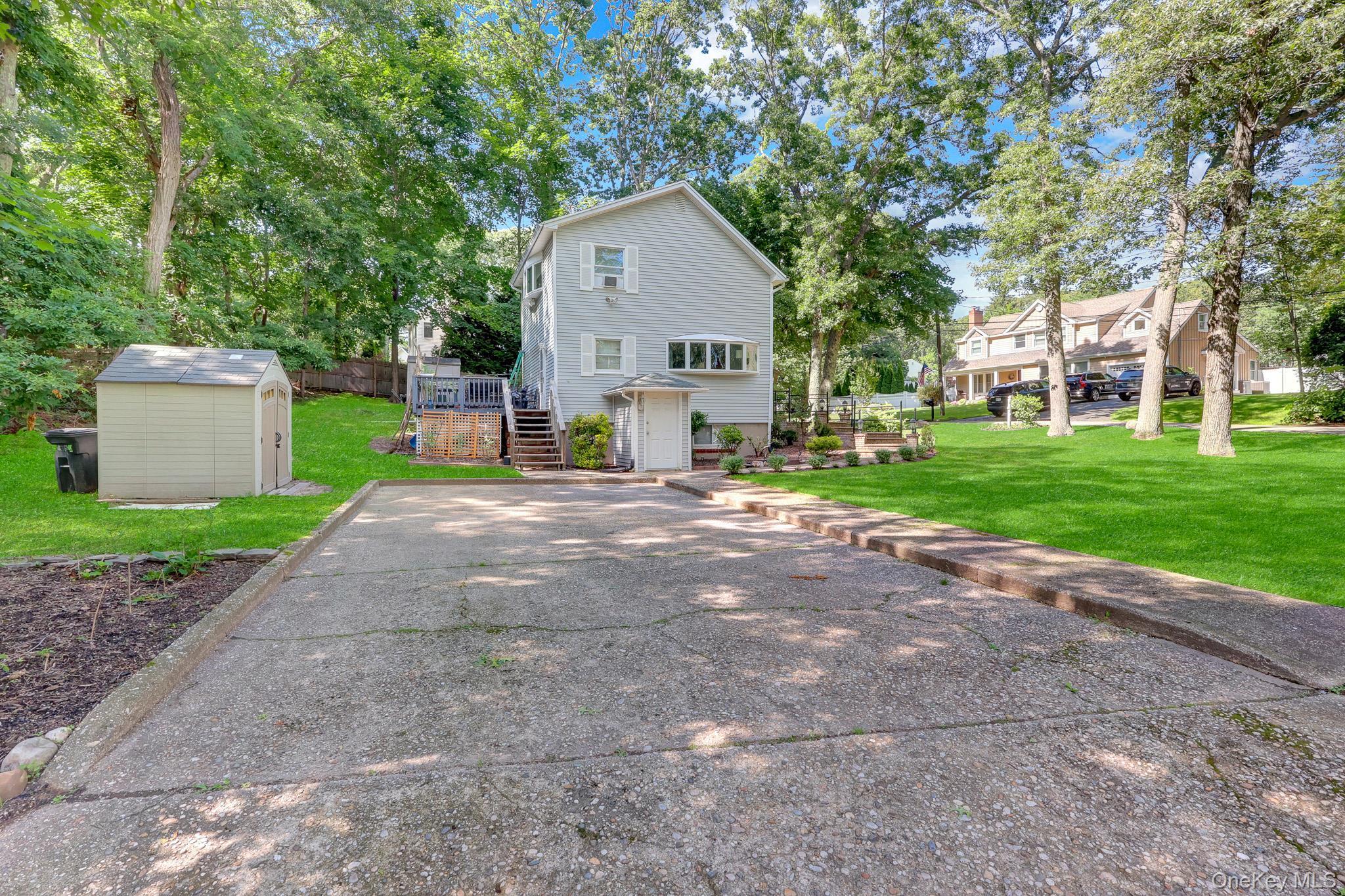 Single Family Neponsit Road  Suffolk County, NY 11789, MLS-1024397-5