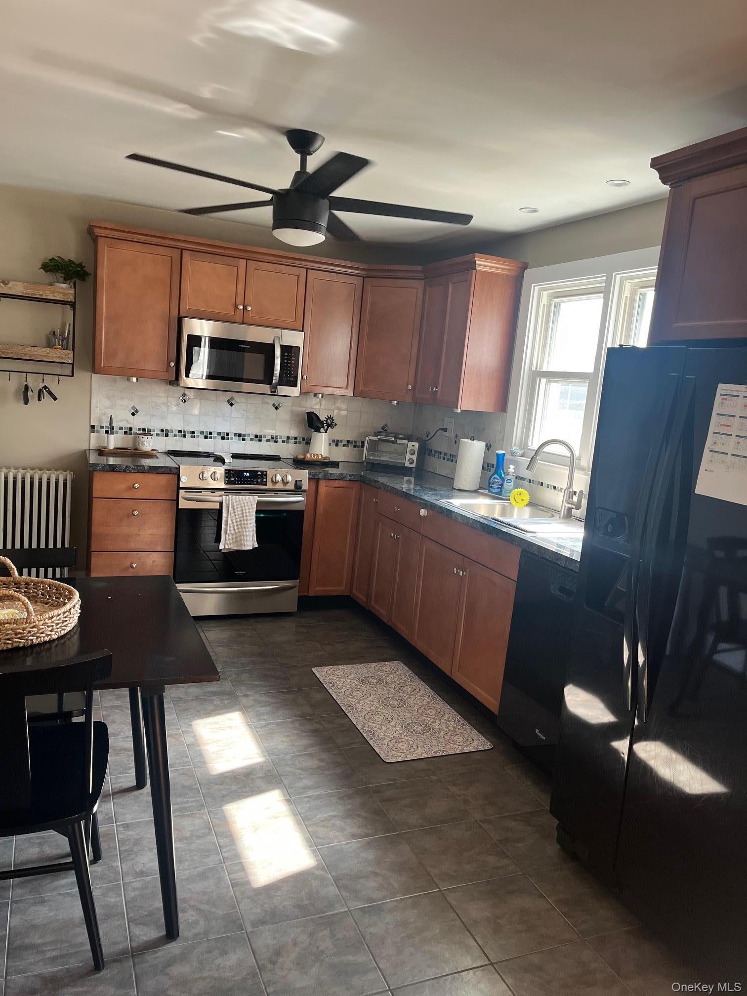 Single Family Codwise Street Ulster County, NY 12401, MLS-1024405-2