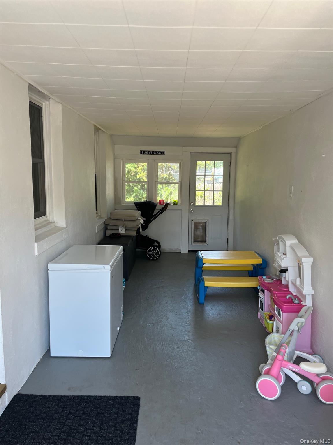 Single Family Codwise Street Ulster County, NY 12401, MLS-1024405-23