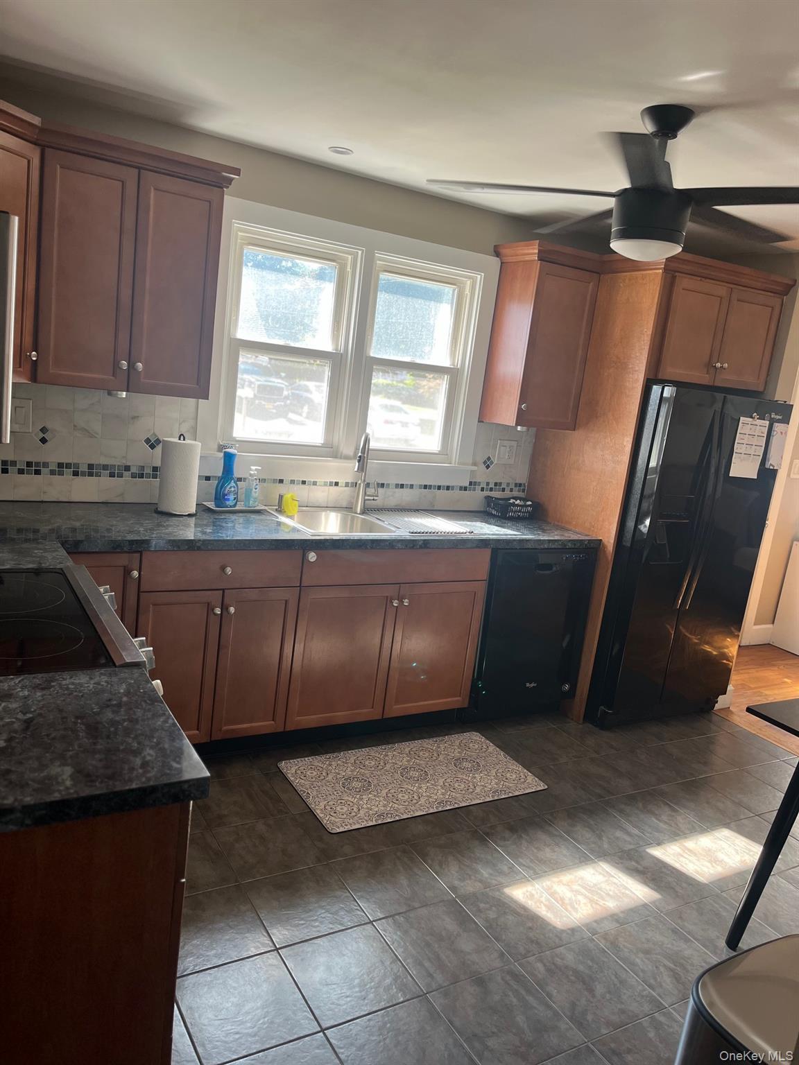 Single Family Codwise Street Ulster County, NY 12401, MLS-1024405-3