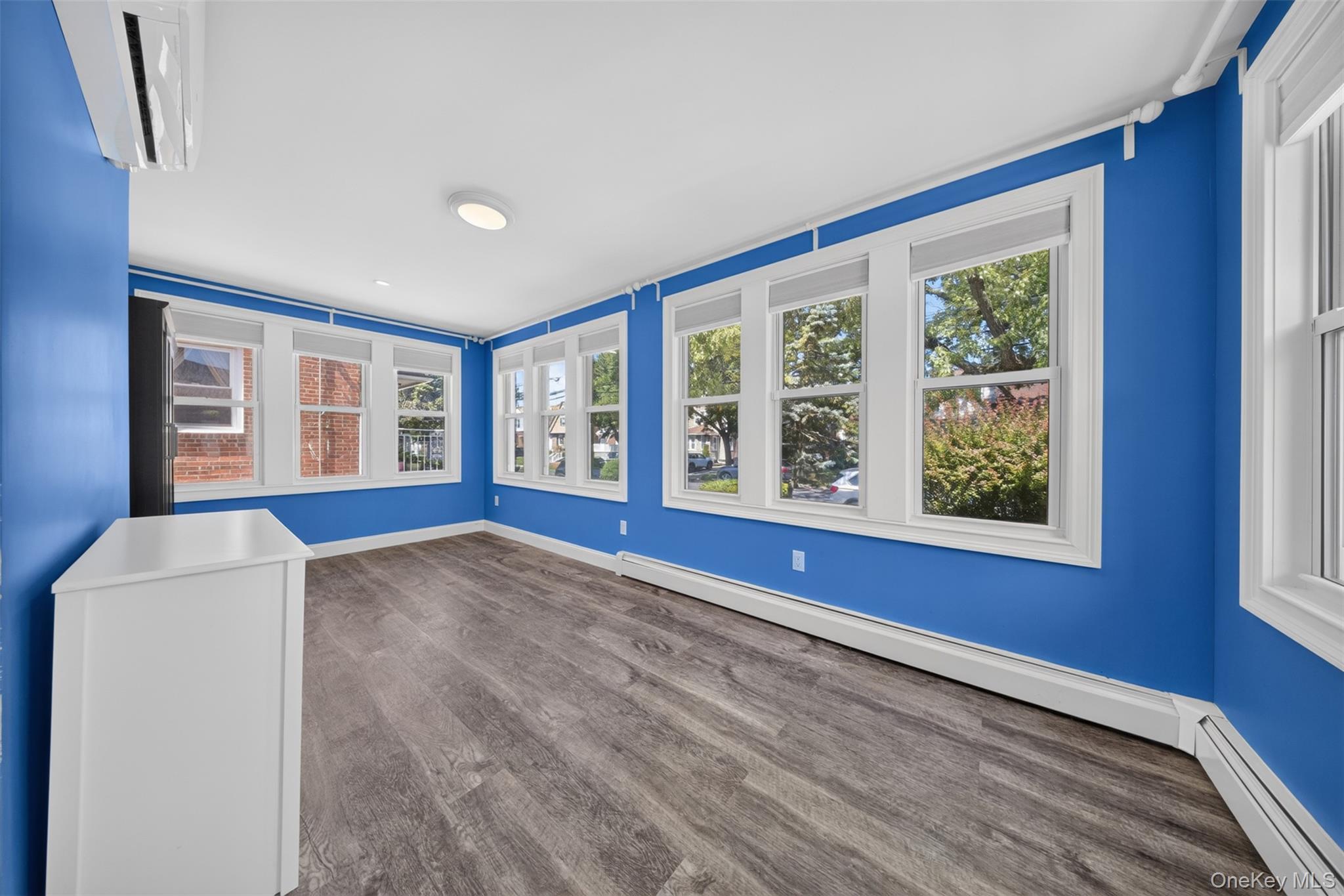 Single Family 205th Street Queens, NY 11361, MLS-1024422-10