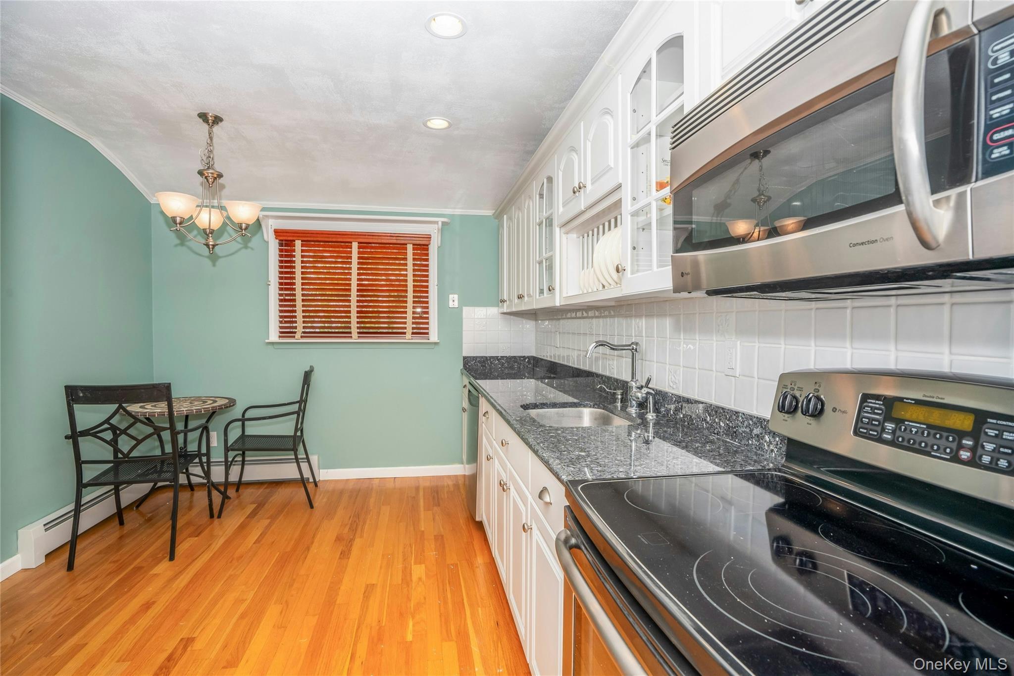 Single Family Greenbrier Lane  Suffolk County, NY 11782, MLS-1024423-7