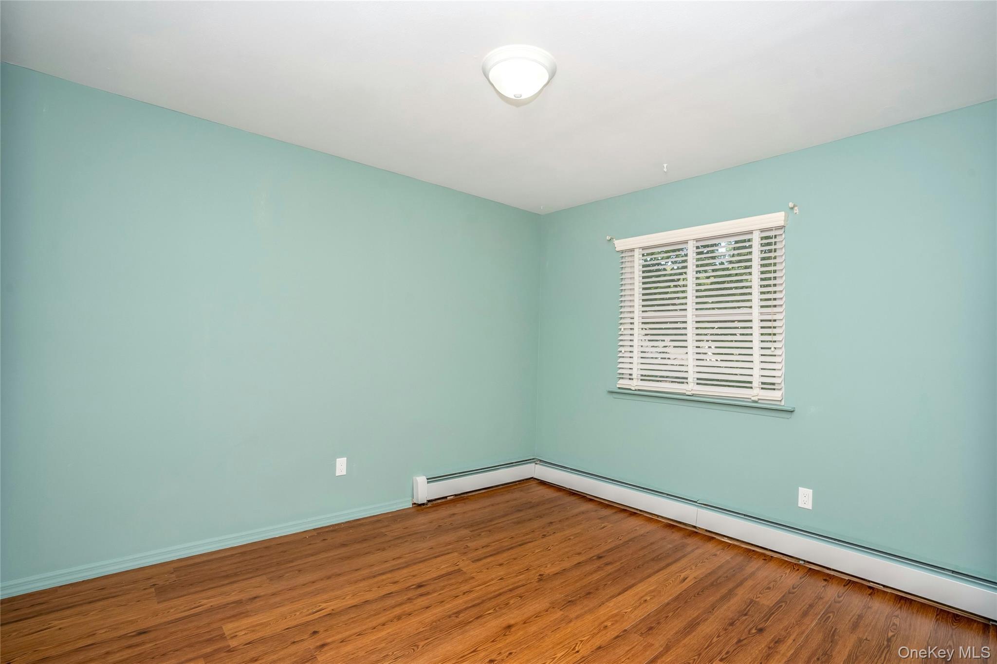 Single Family Greenbrier Lane  Suffolk County, NY 11782, MLS-1024423-9