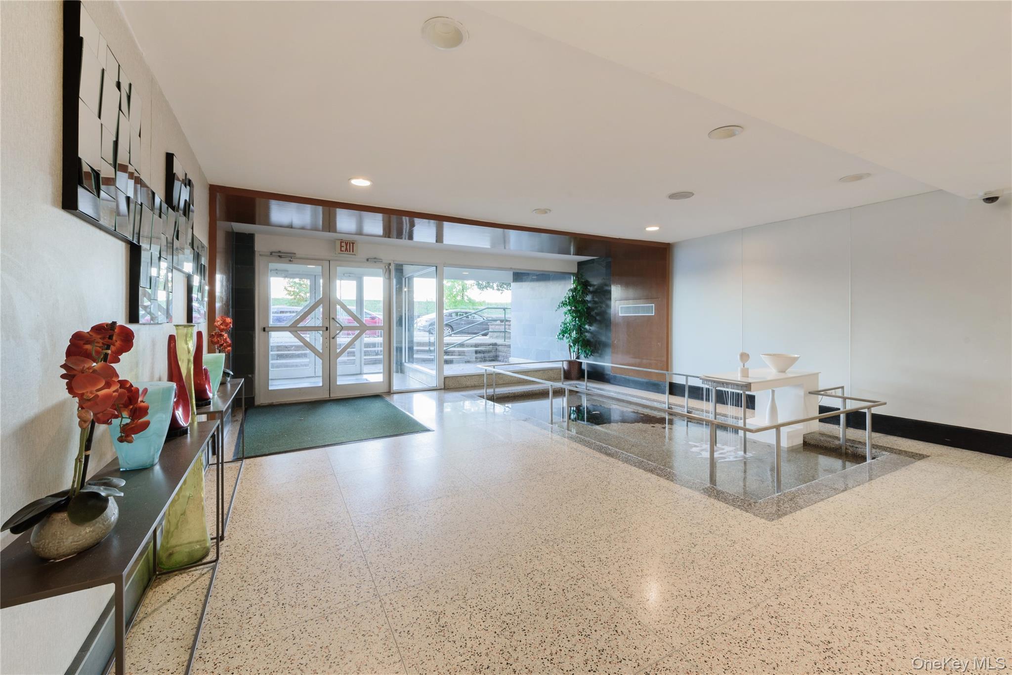 Apartment Sedgwick Avenue Bronx, NY 10463, MLS-1024437-2