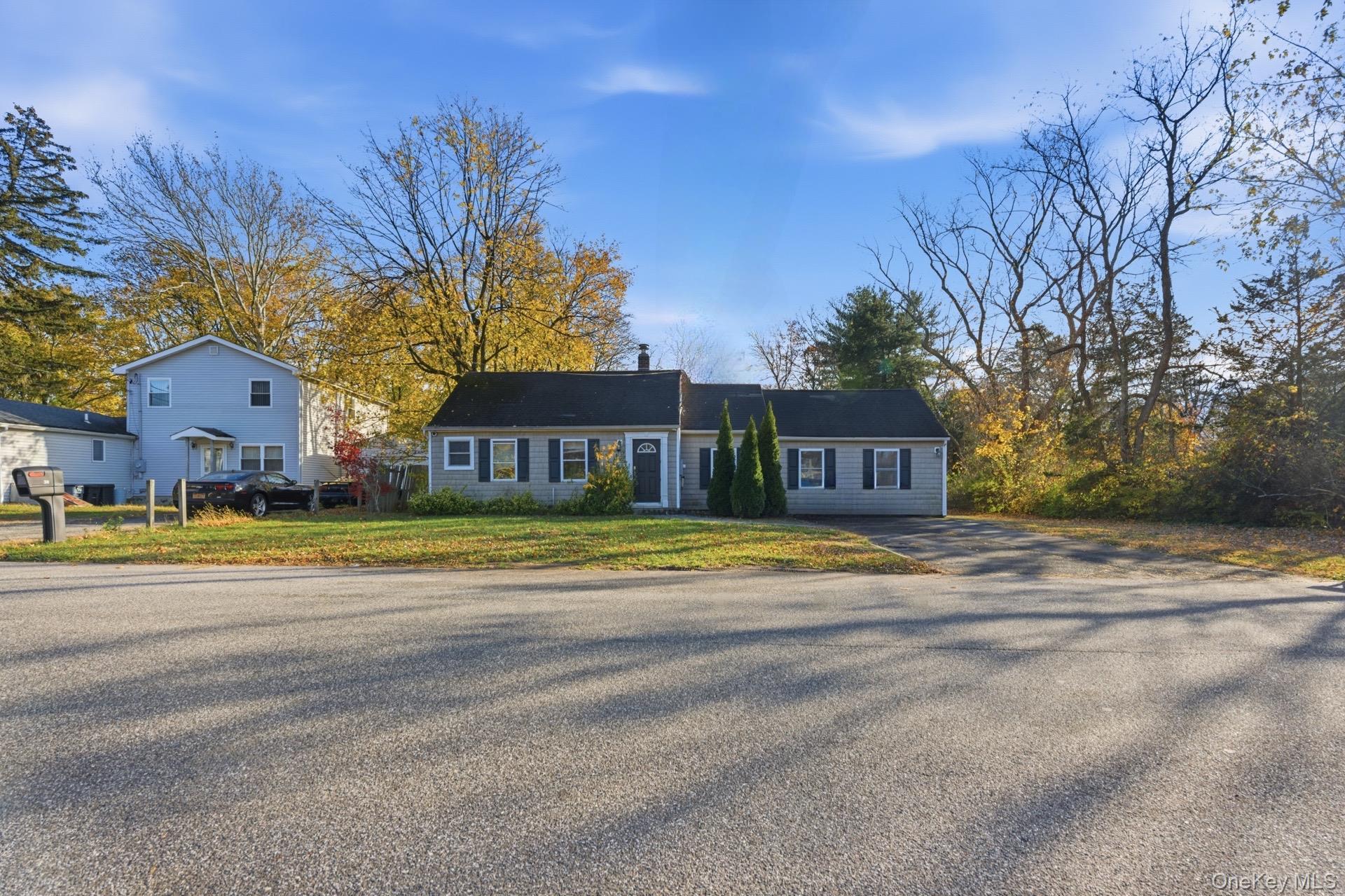 Single Family Ralph Avenue  Suffolk County, NY 11717, MLS-1024438-26