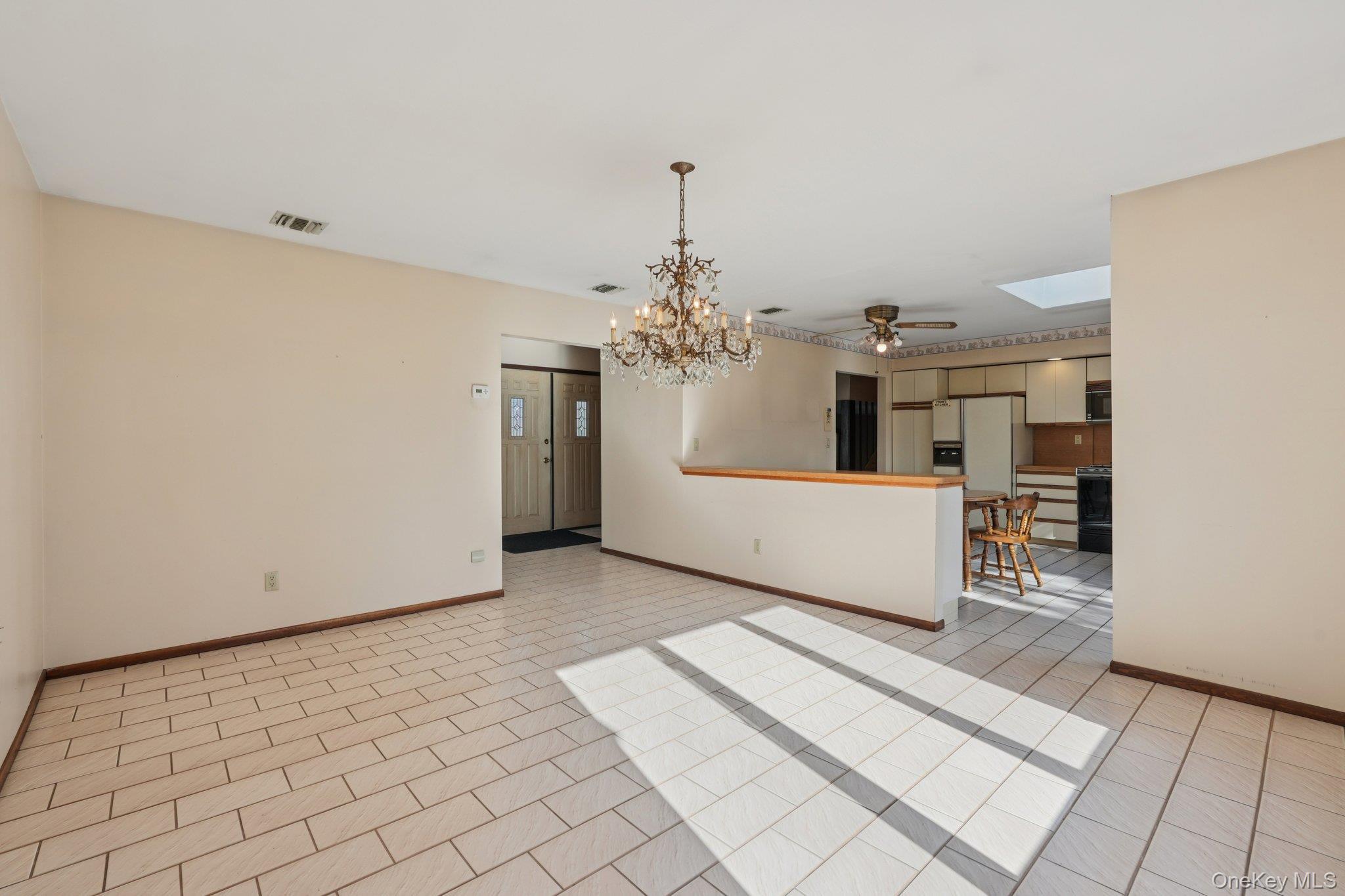 Single Family Brenda Lane Rockland County, NY 10954, MLS-1024442-15