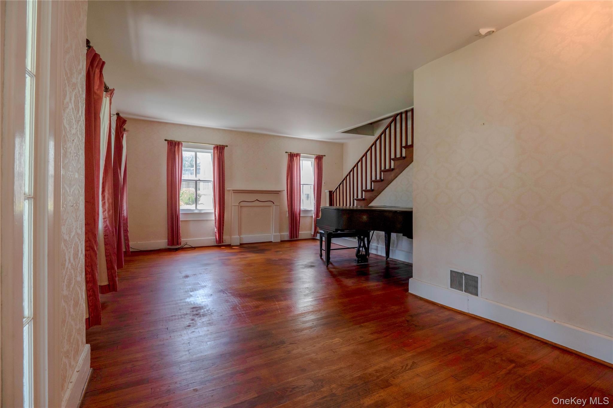 Single Family Albany Avenue Columbia County, NY 12184, MLS-1024450-13