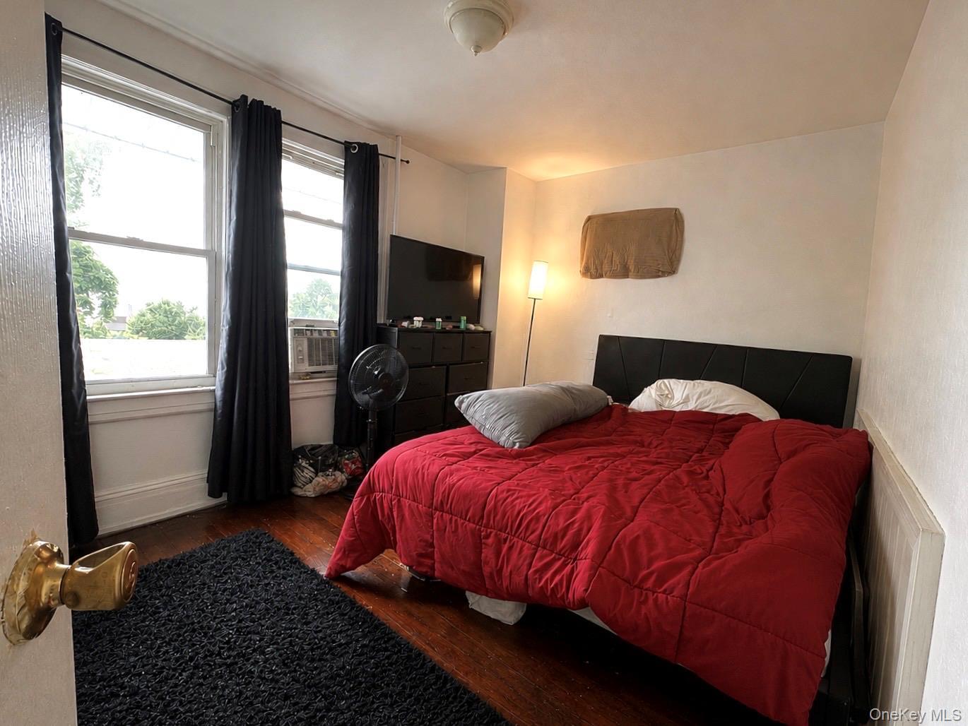 Single Family 198th Street  Queens, NY 11423, MLS-1024452-13
