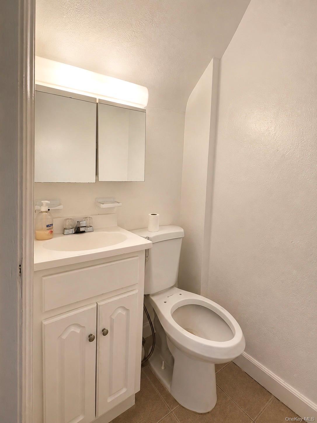 Single Family 198th Street  Queens, NY 11423, MLS-1024452-20