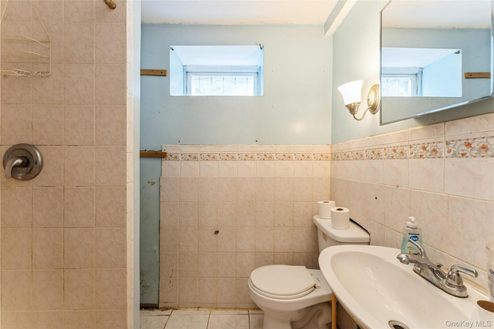 Single Family 104th Avenue Queens, NY 11412, MLS-1024459-27
