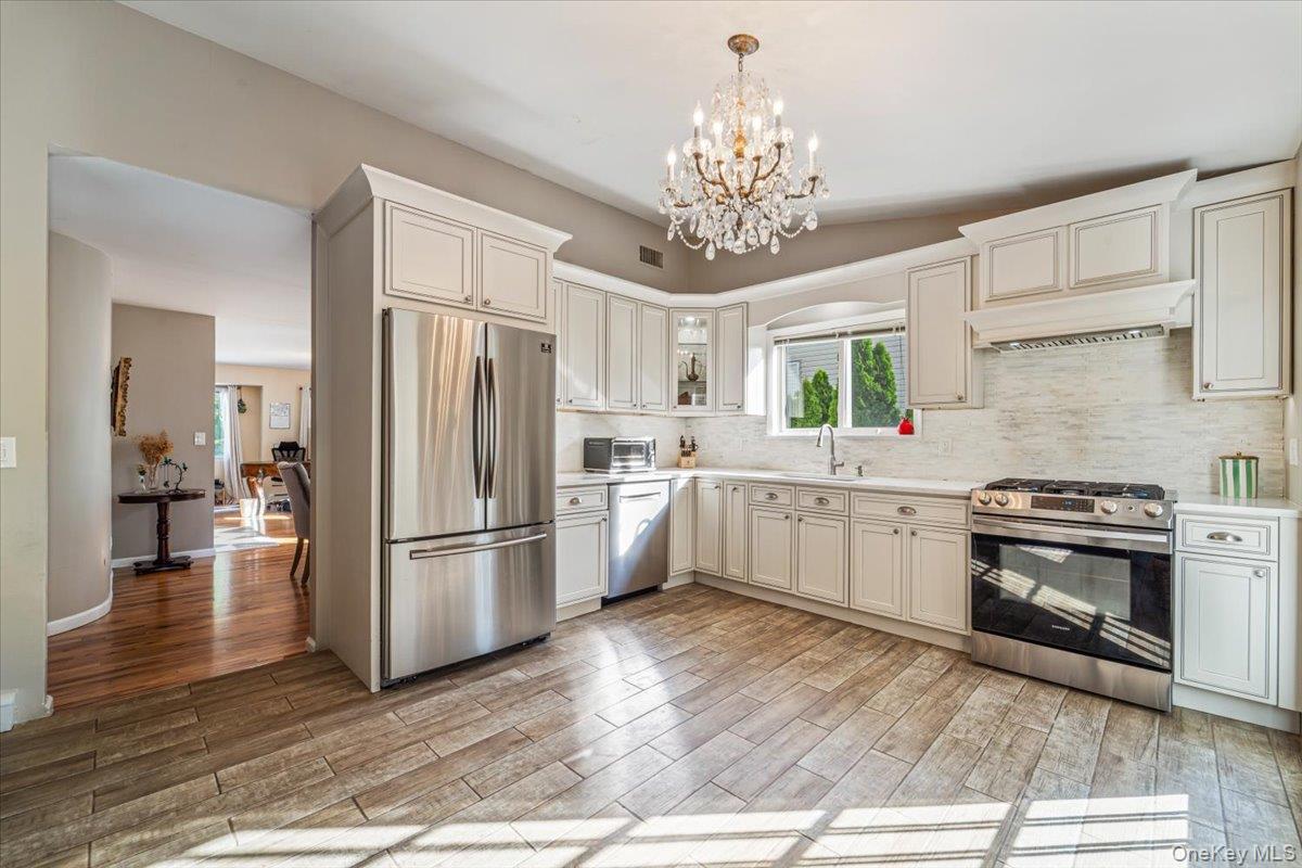 Single Family Manor Drive  Nassau County, NY 11020, MLS-1024465-5