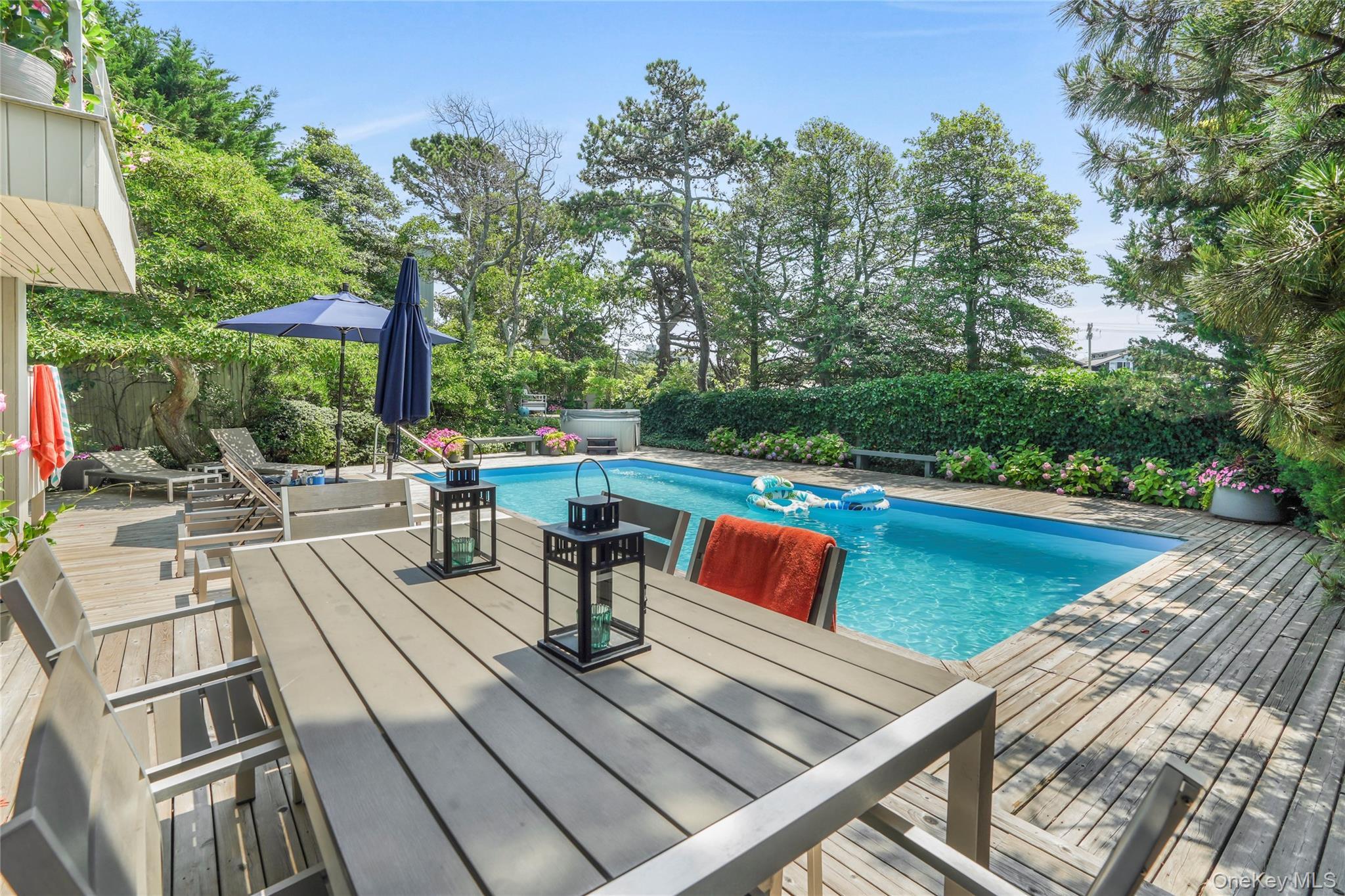 Single Family Bay Walk Suffolk County, NY 11782, MLS-1024478-20