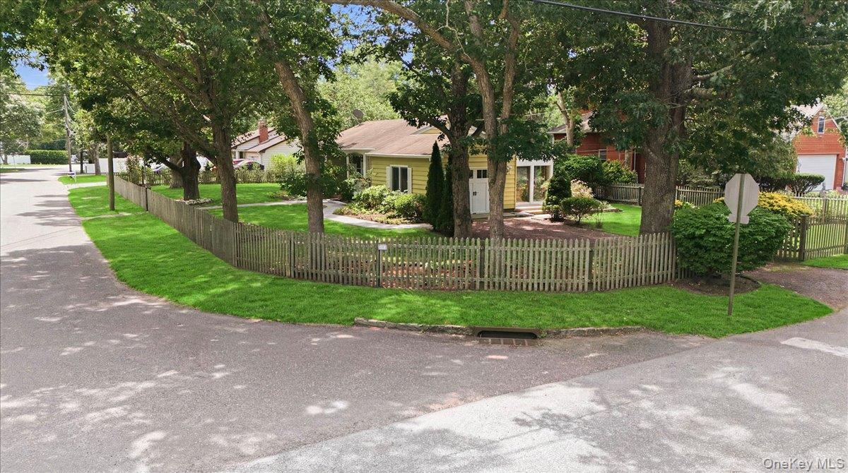 Single Family Graham Road  Suffolk County, NY 11946, MLS-1024482-3
