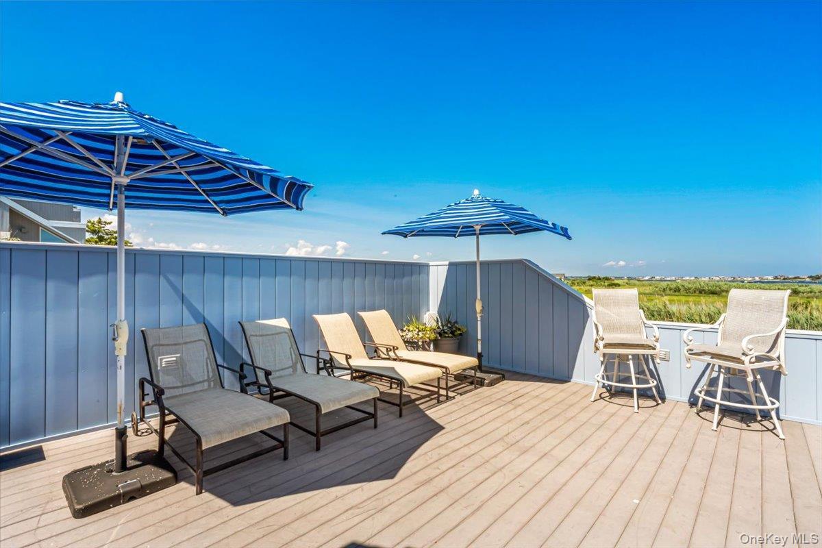 Single Family Dune Road Suffolk County, NY 11977, MLS-1024503-32