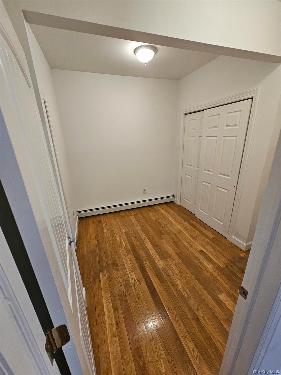 Single Family Searingtown Road  Nassau County, NY 11507, MLS-1024505-10