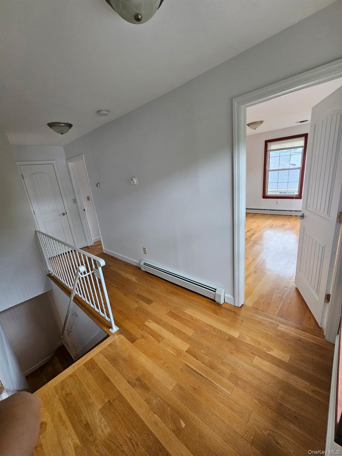 Single Family Searingtown Road  Nassau County, NY 11507, MLS-1024505-15