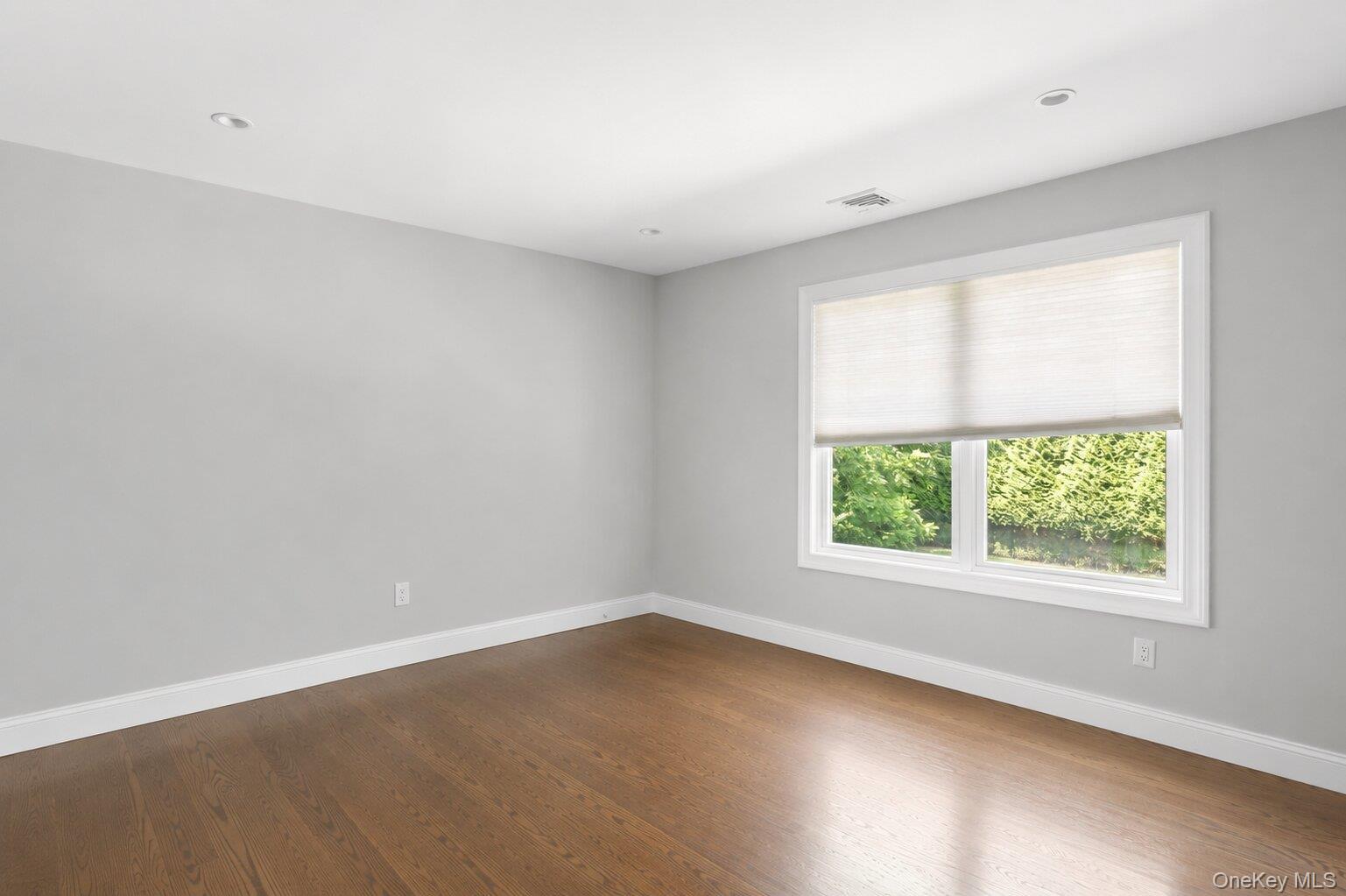 Single Family Montauk Highway Suffolk County, NY 11977, MLS-1024514-25