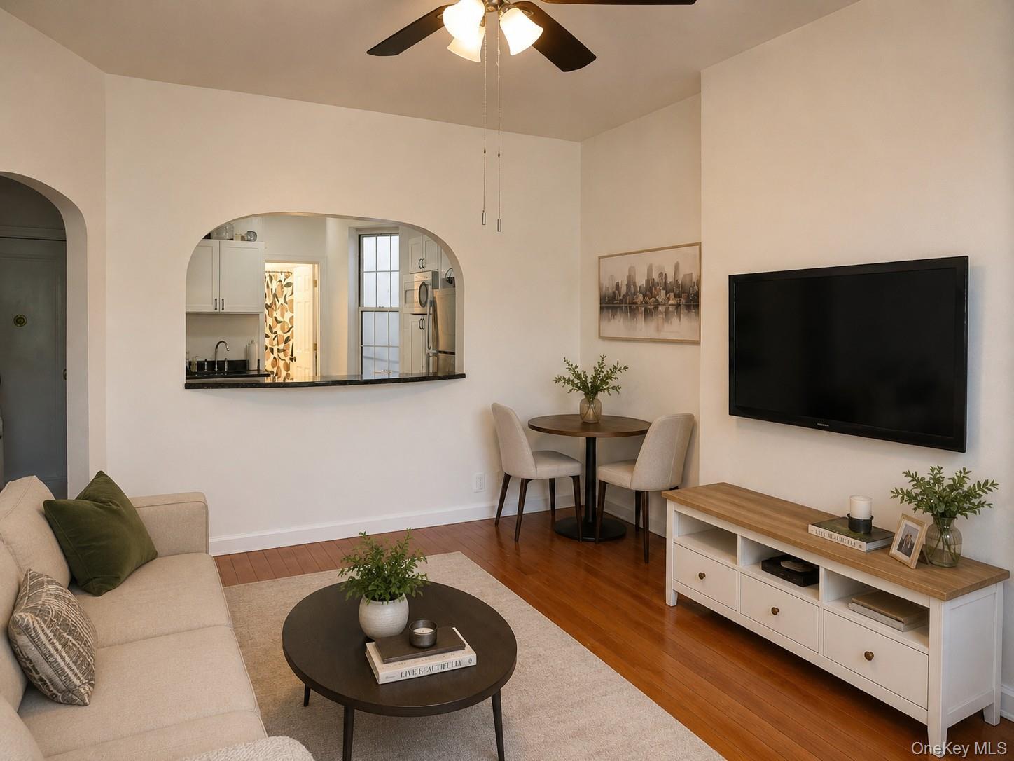 Single Family E 93rd Street Manhattan, NY 10128, MLS-1024533-24