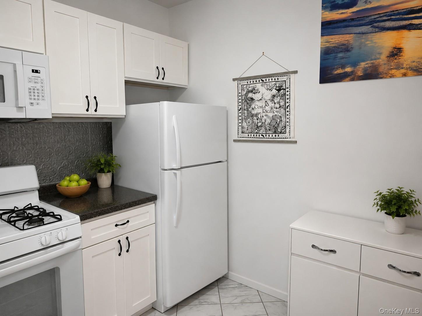 Single Family E 93rd Street Manhattan, NY 10128, MLS-1024533-32
