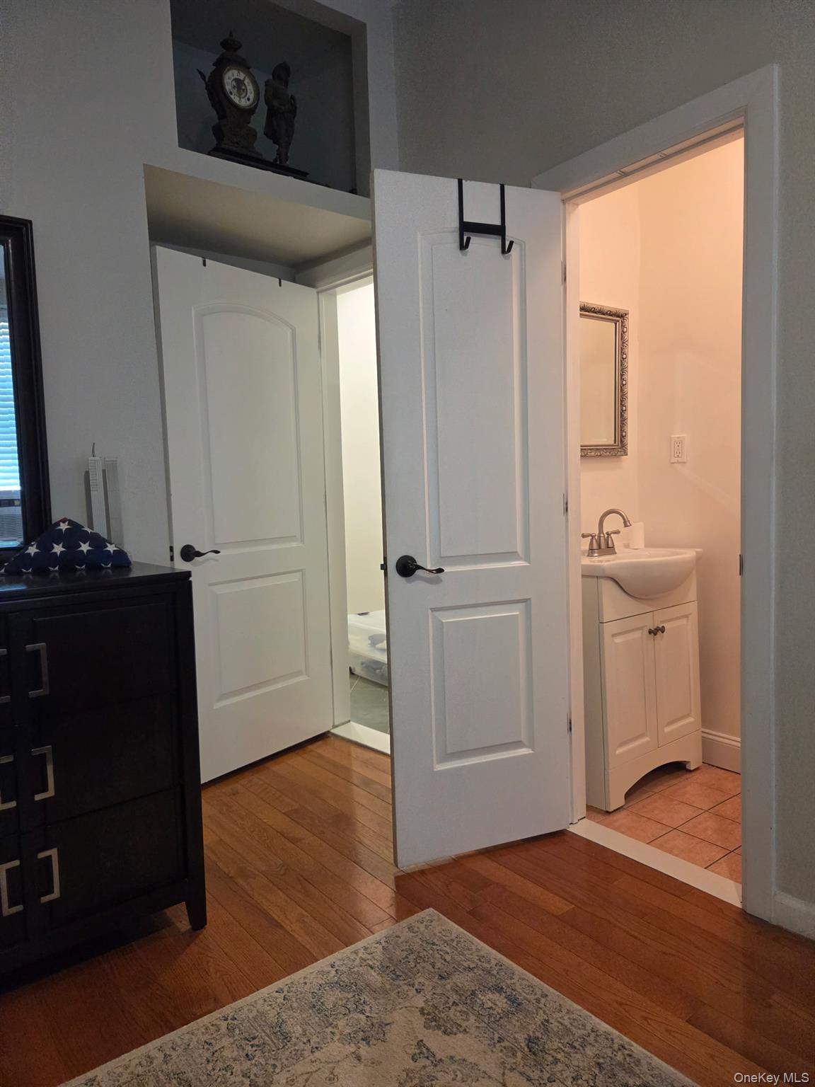Single Family E 93rd Street Manhattan, NY 10128, MLS-1024533-44