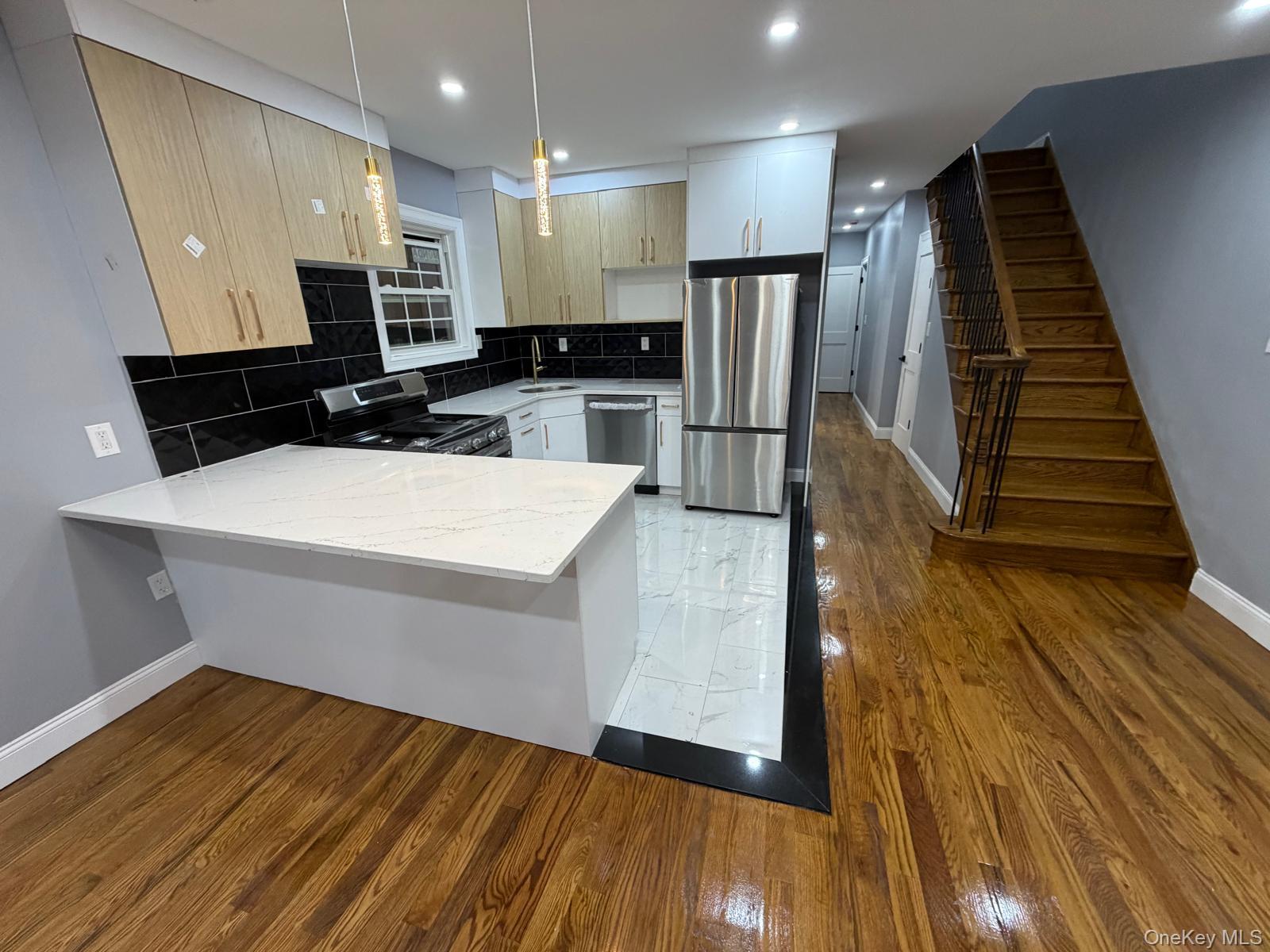 Single Family 118th Street  Queens, NY 11419, MLS-1024538-4