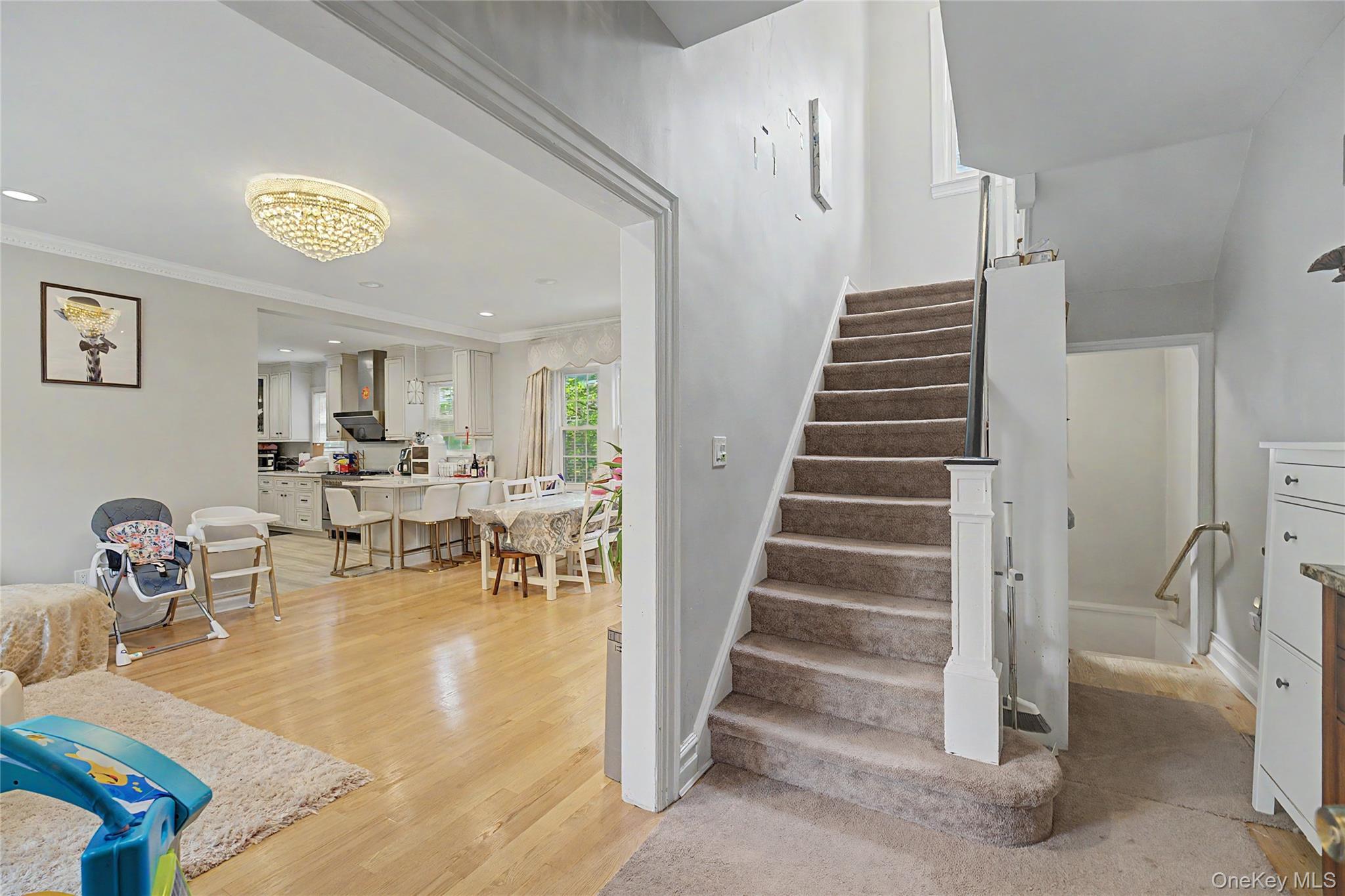 Single Family 161st Street Queens, NY 11357, MLS-1024544-10