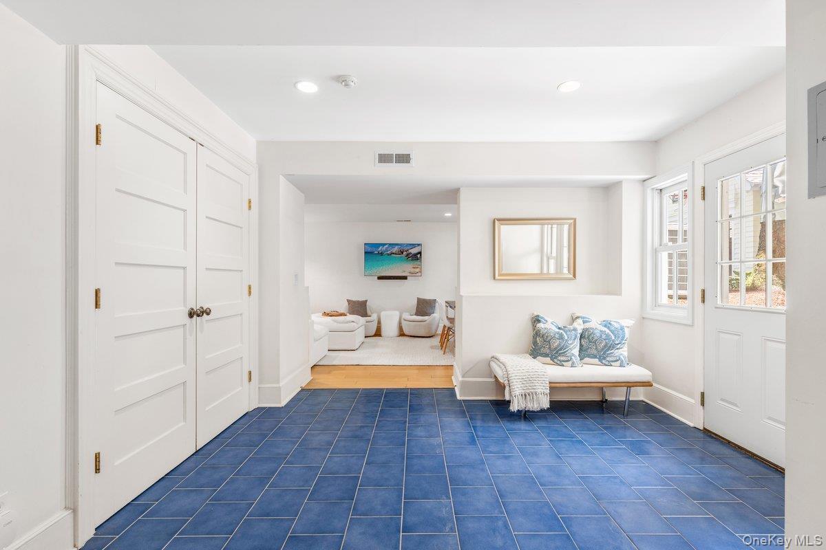 Single Family Forest Avenue  Westchester County, NY 10580, MLS-1024563-40