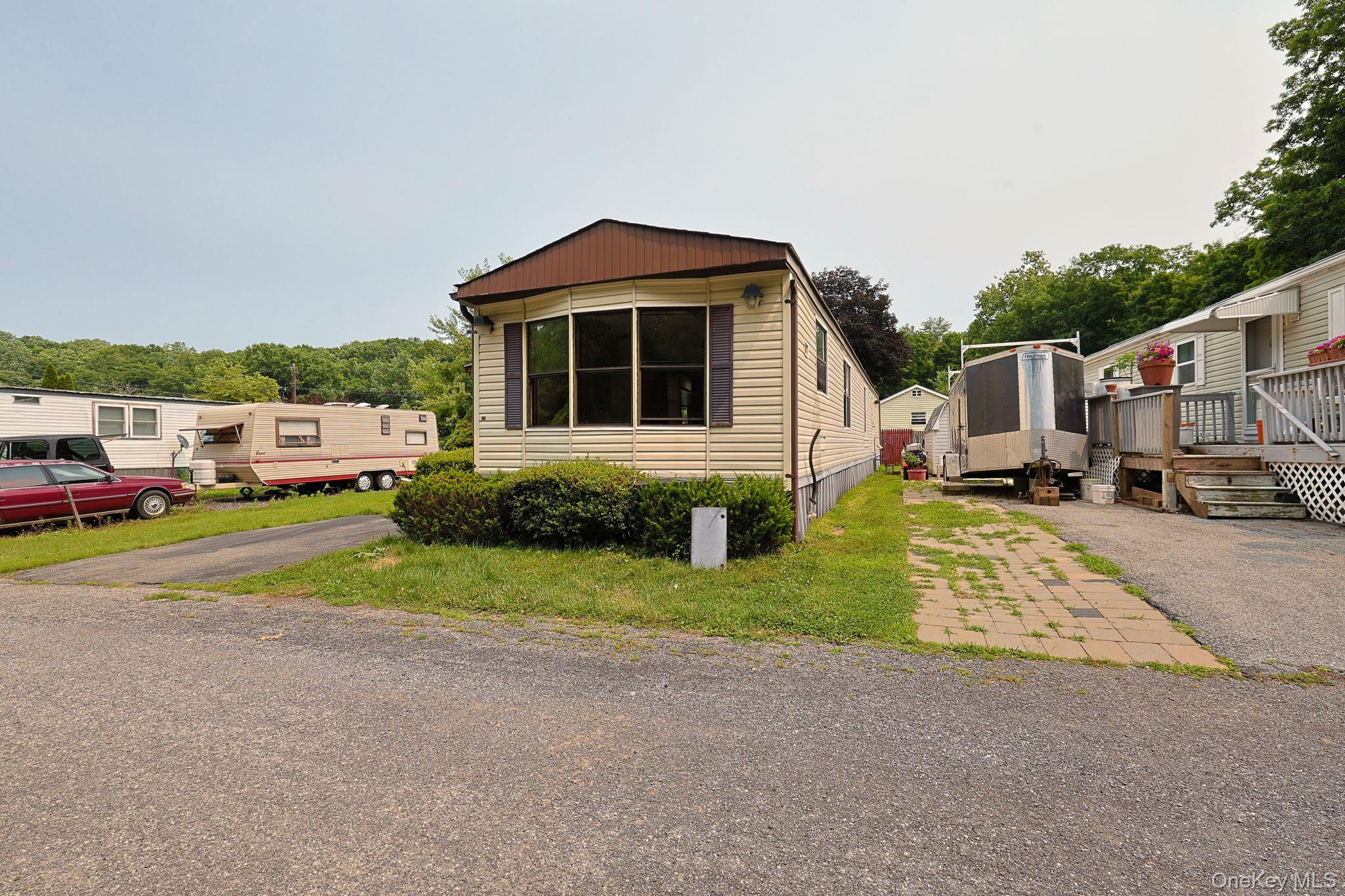 Single Family Tanglewood Road  Dutchess County, NY 12533, MLS-1024571-11