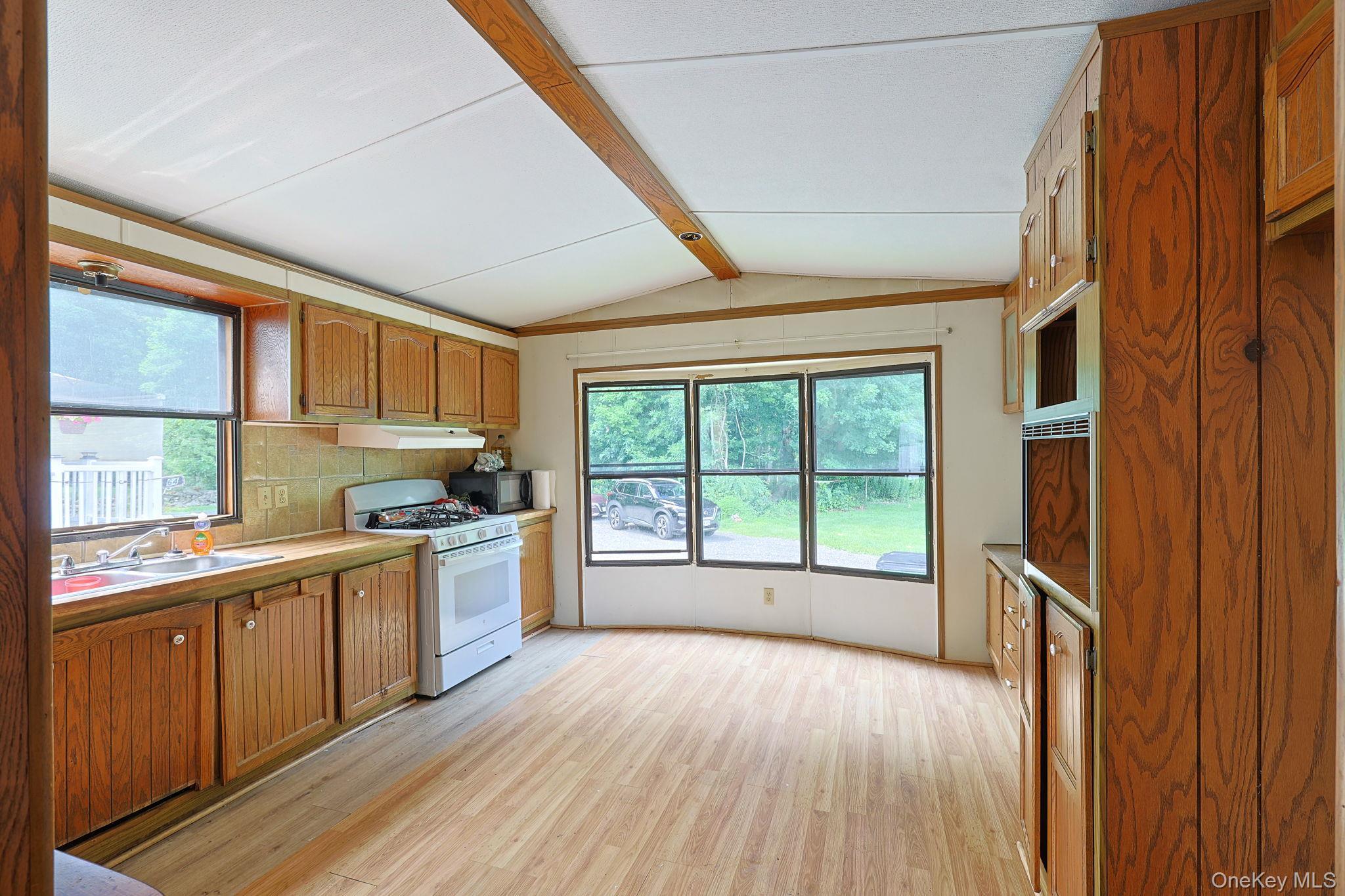 Single Family Tanglewood Road  Dutchess County, NY 12533, MLS-1024571-7
