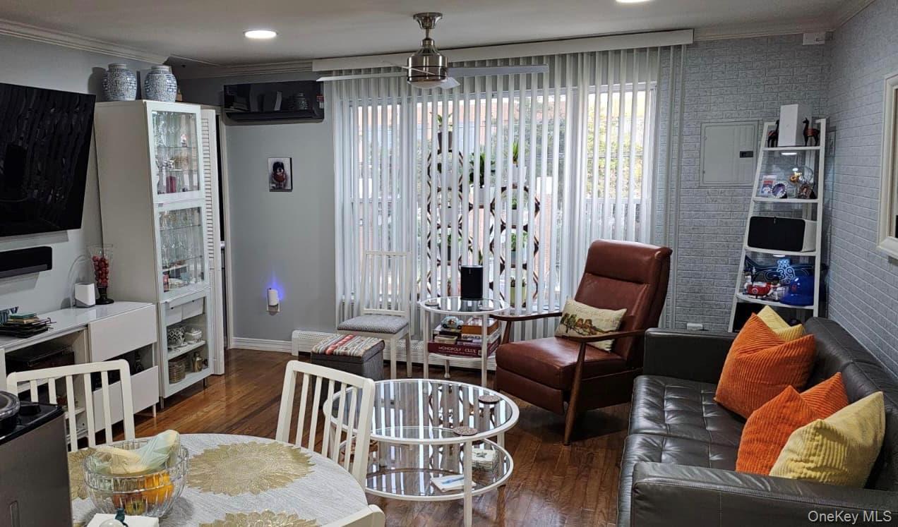 Single Family 29 Street Queens, NY 11691, MLS-1024574-3