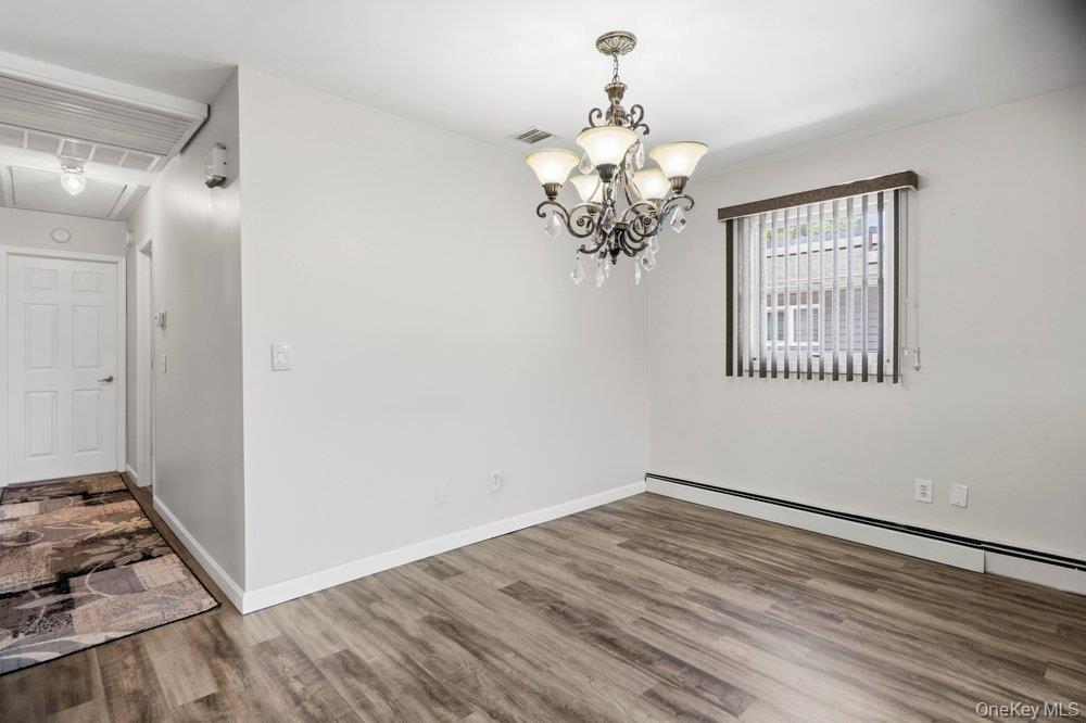 Single Family Wyona Avenue Suffolk County, NY 11757, MLS-1024596-12