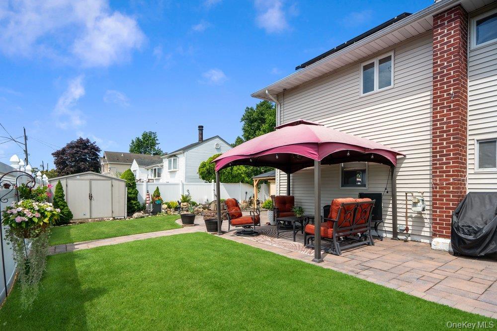 Single Family Wyona Avenue Suffolk County, NY 11757, MLS-1024596-32