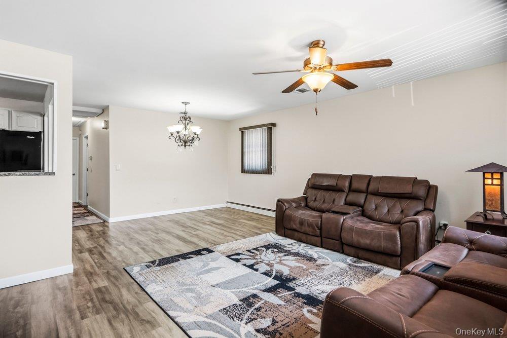 Single Family Wyona Avenue Suffolk County, NY 11757, MLS-1024596-8