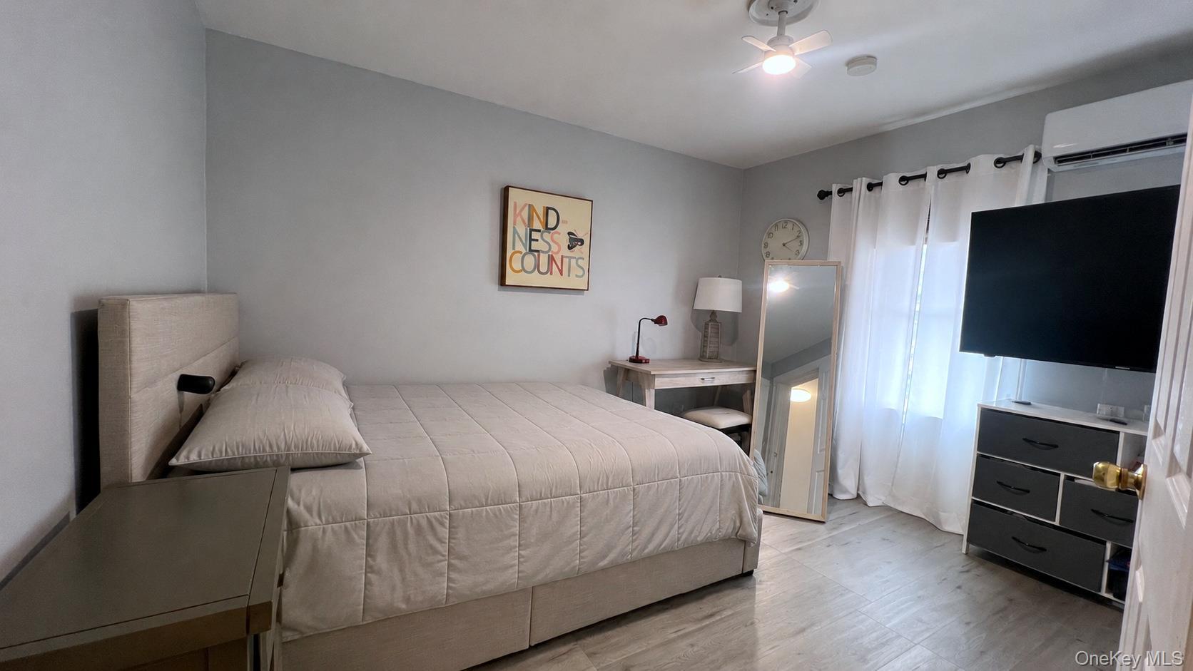 Single Family Juniper Valley Road  Queens, NY 11379, MLS-1024650-6