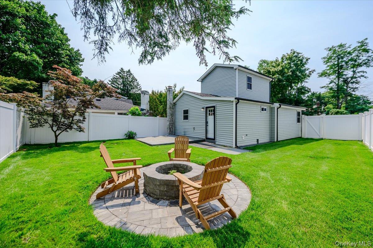 Single Family Rose Street Suffolk County, NY 11788, MLS-1024655-20