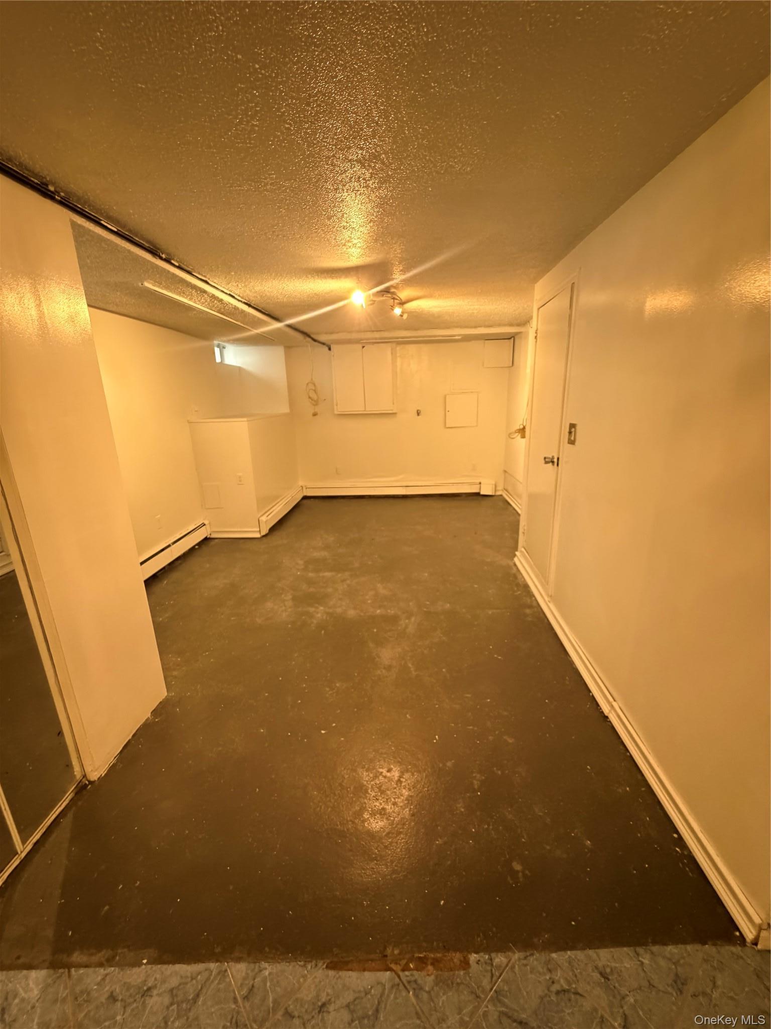 Single Family Bruner Avenue Bronx, NY 10466, MLS-1024692-18