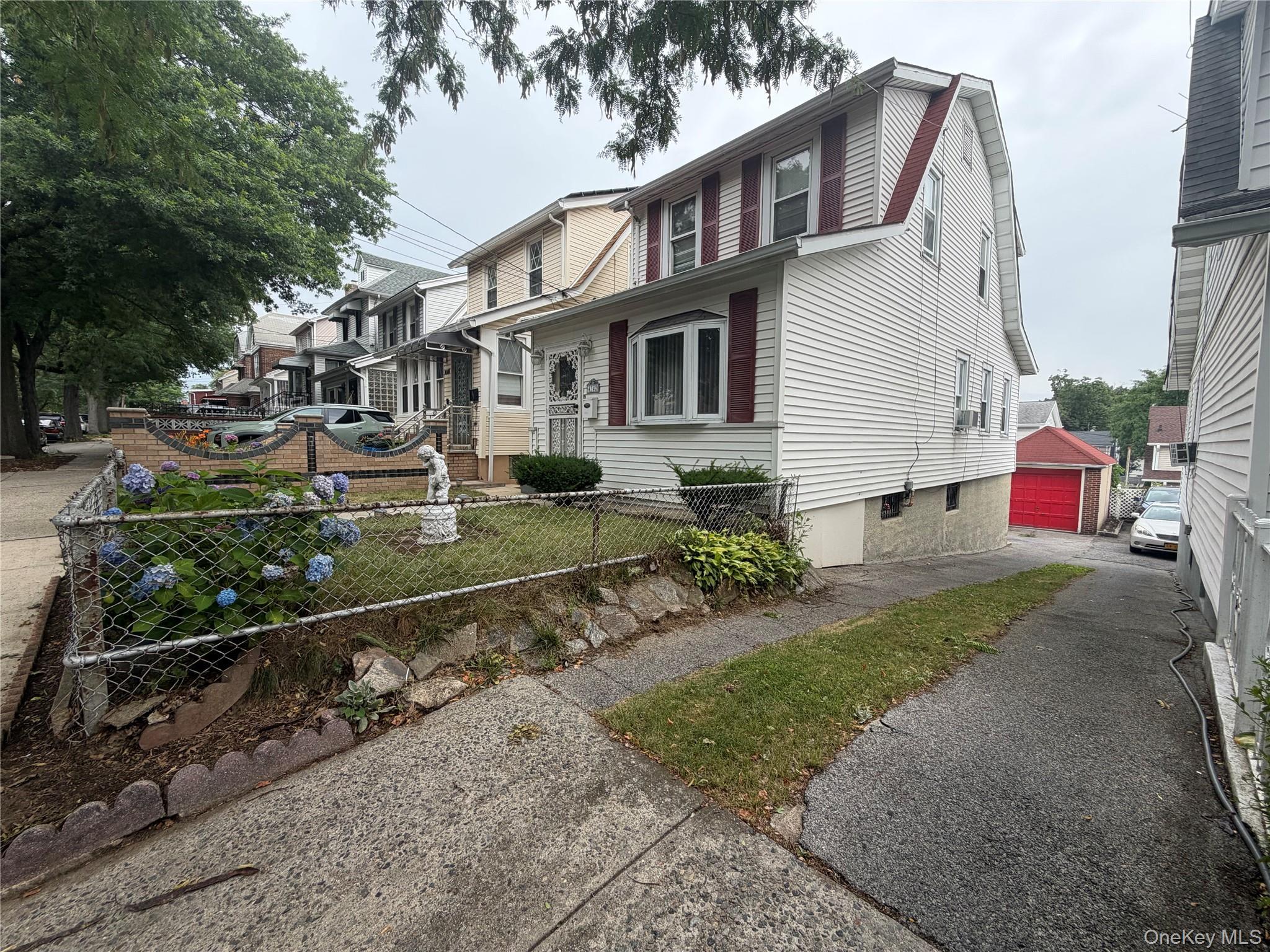 Single Family Bruner Avenue  Bronx, NY 10466, MLS-1024692-27