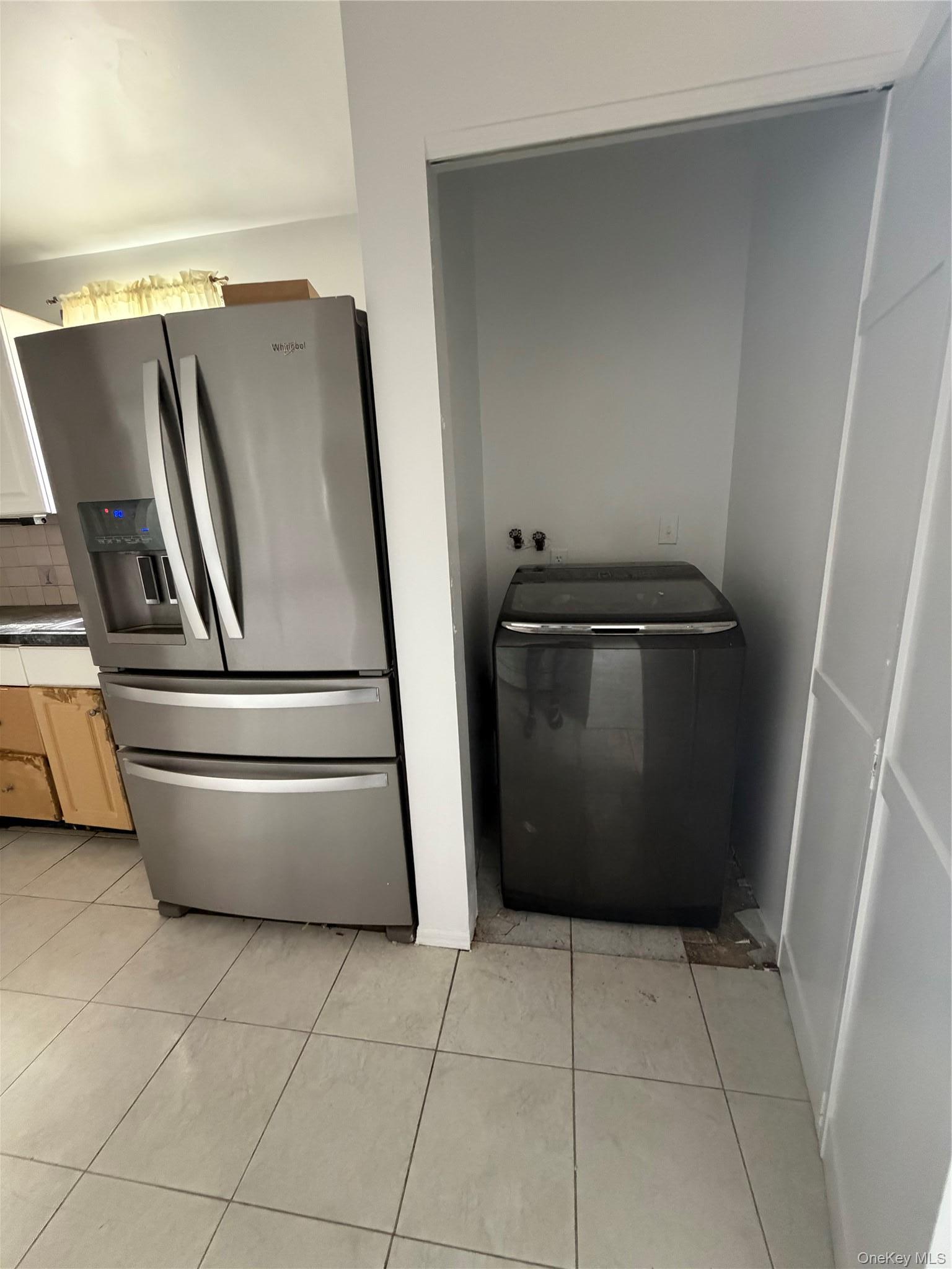 Single Family Bruner Avenue Bronx, NY 10466, MLS-1024692-9