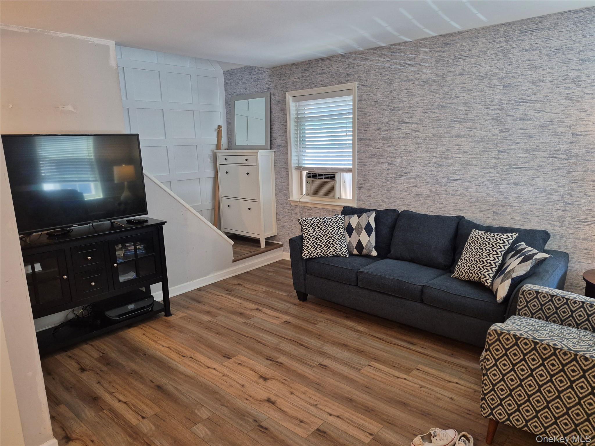 Single Family N Ocean Avenue Suffolk County, NY 11763, MLS-1024749-10