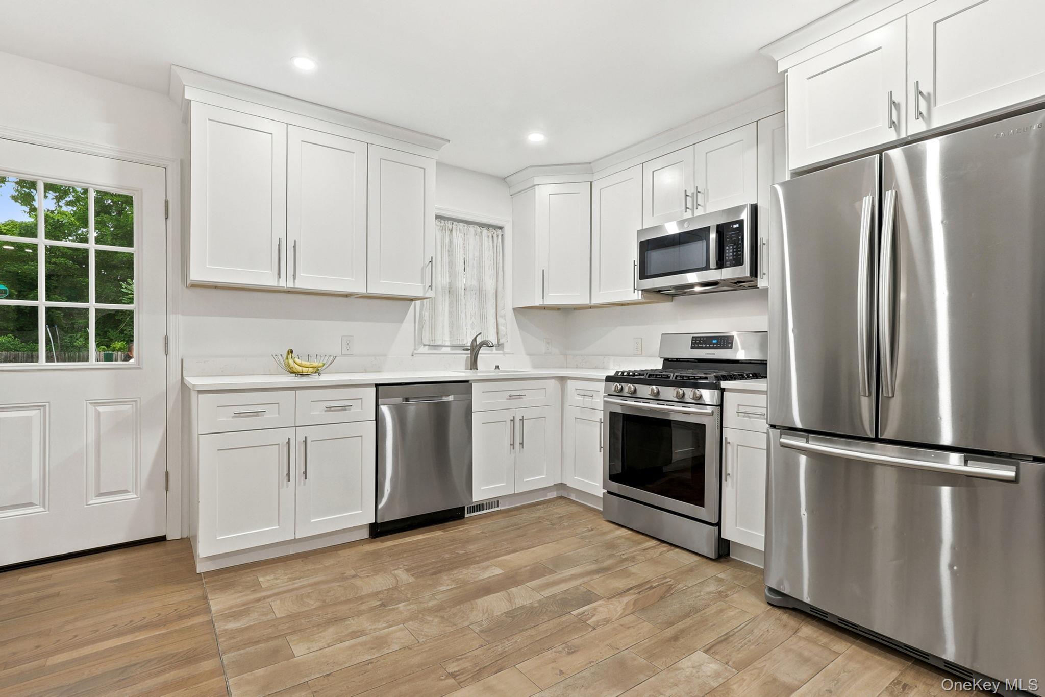 Single Family Riverview Drive Dutchess County, NY 12524, MLS-1024753-11